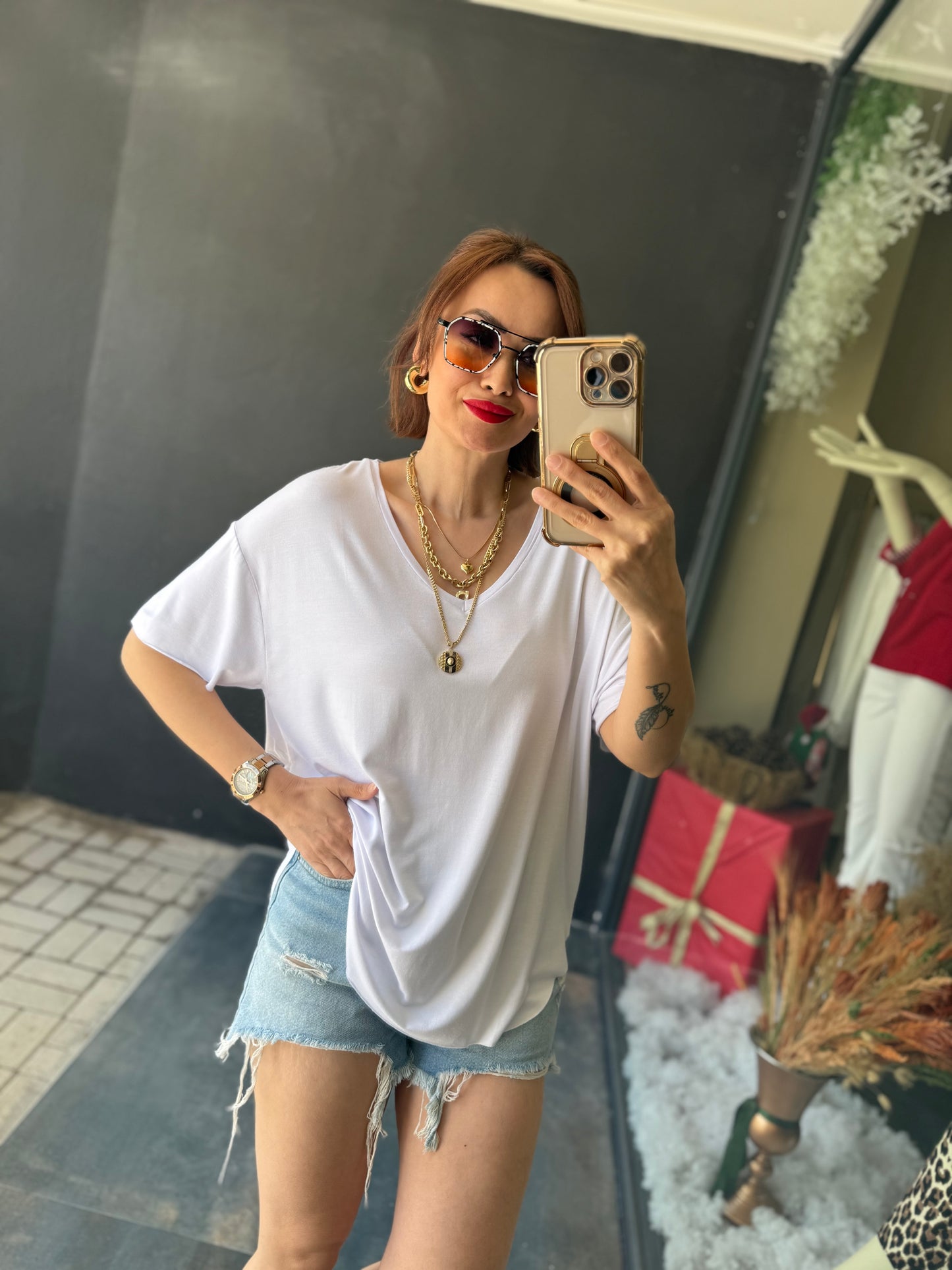 The Secret Beyaz Yuvarlak Yaka Basic