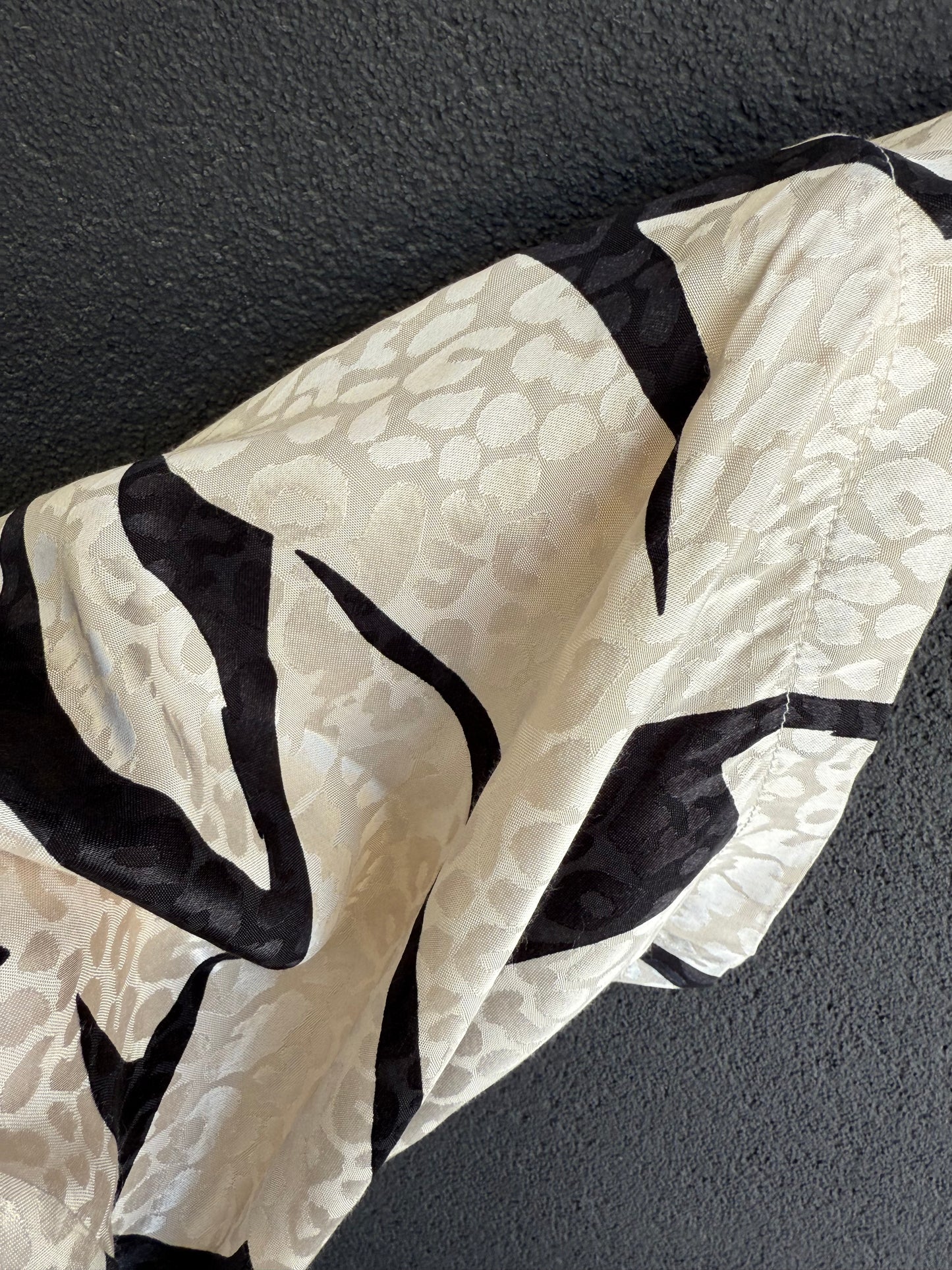 Kotto Siyah Desenli Blazer Ceket