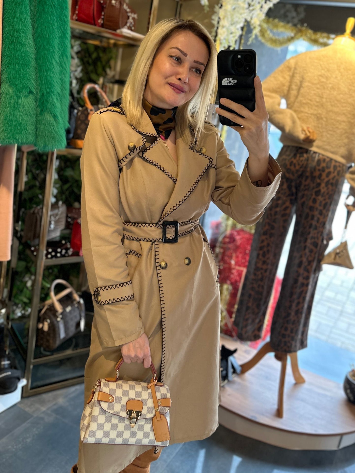 Tablo Krem Kemerli Trenchcoat