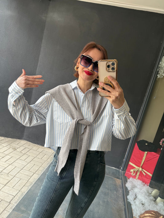 Robin Şal Detaylı Mavi Gömlek