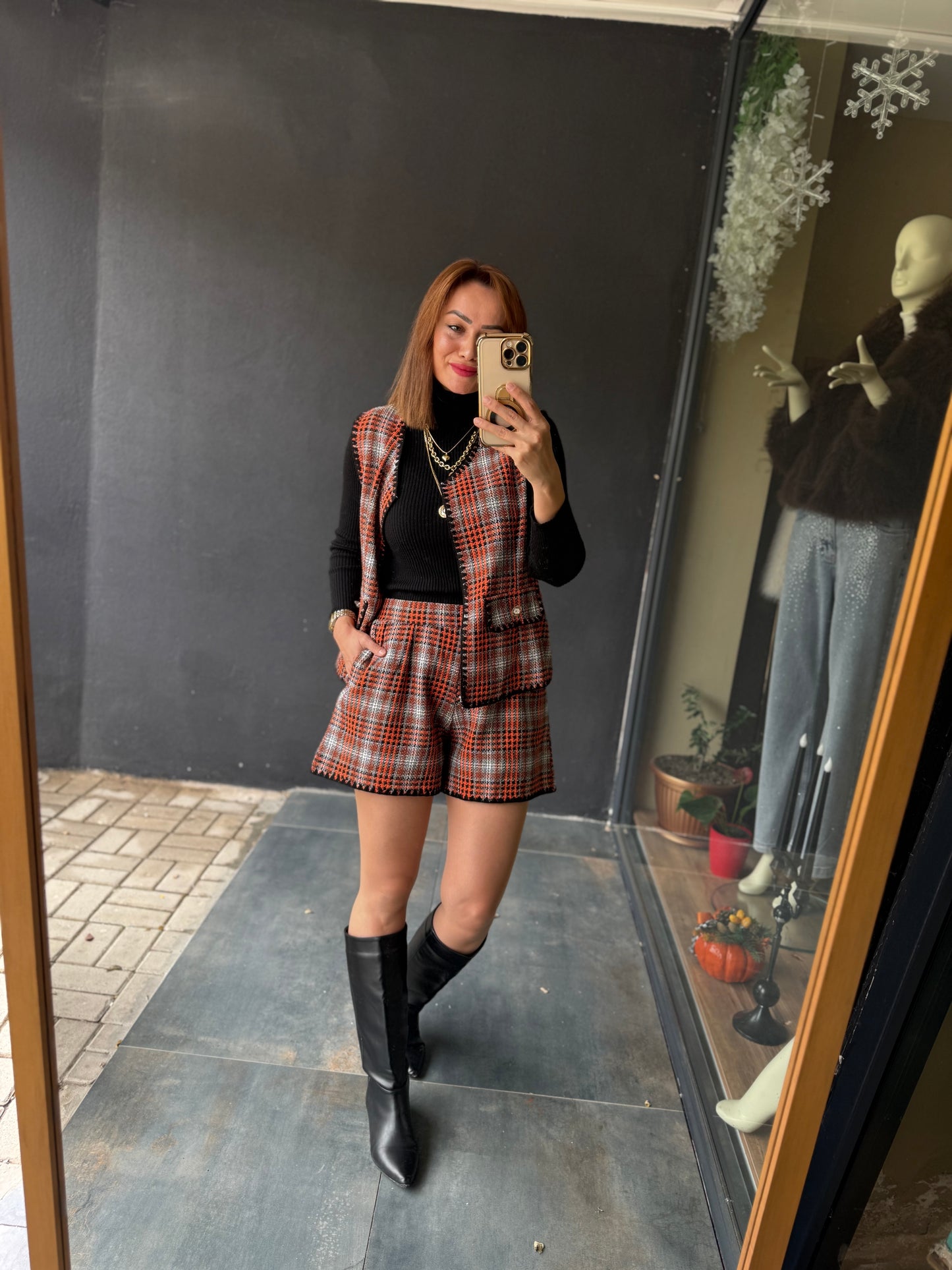 Dumra Turuncu Tuvid Yelek & Şort Takım