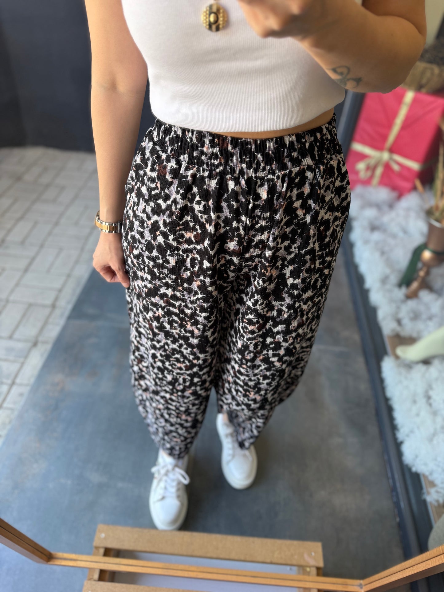 Dina Desenli Müslin Pantolon 3