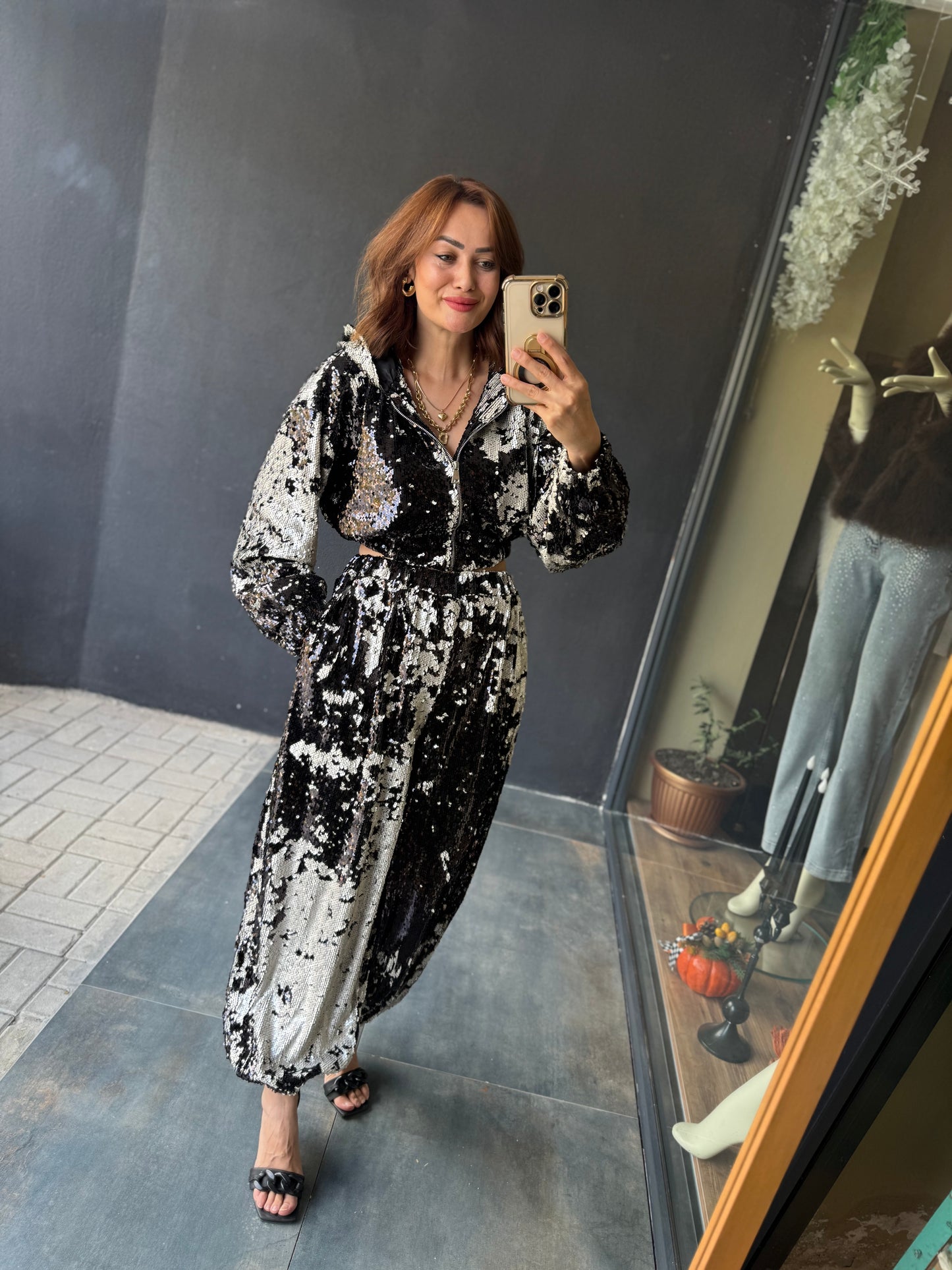 Kanty Siyah Pullu Takım