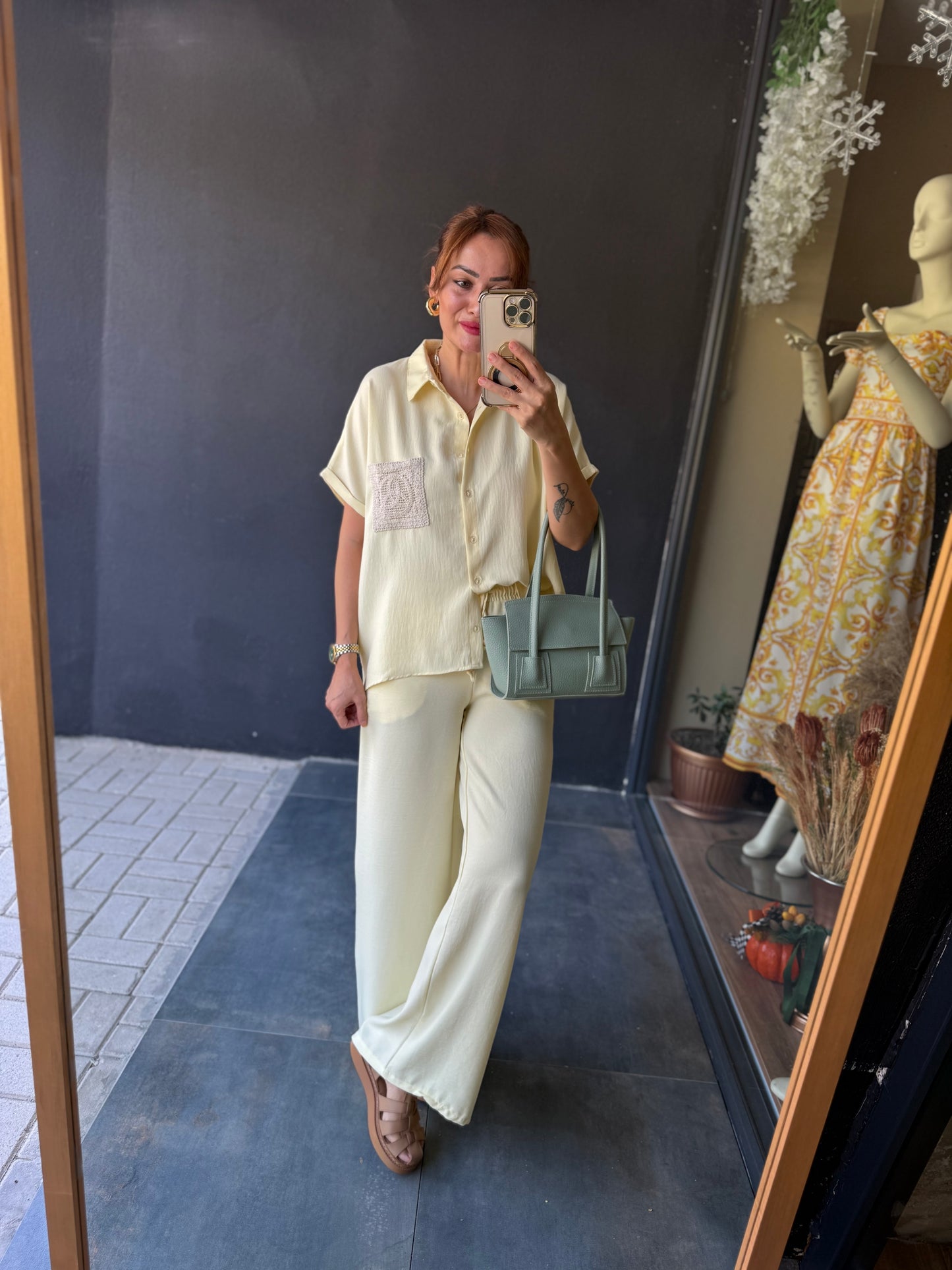 Kamila Sarı Keten Takım