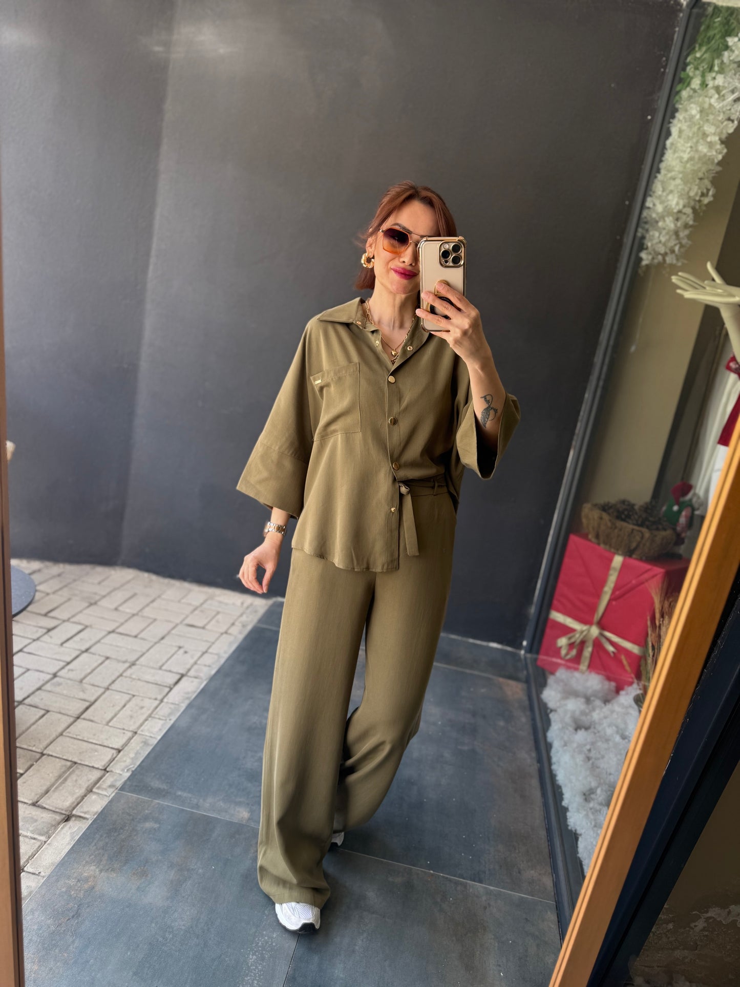Kate Tensel Haki Takım