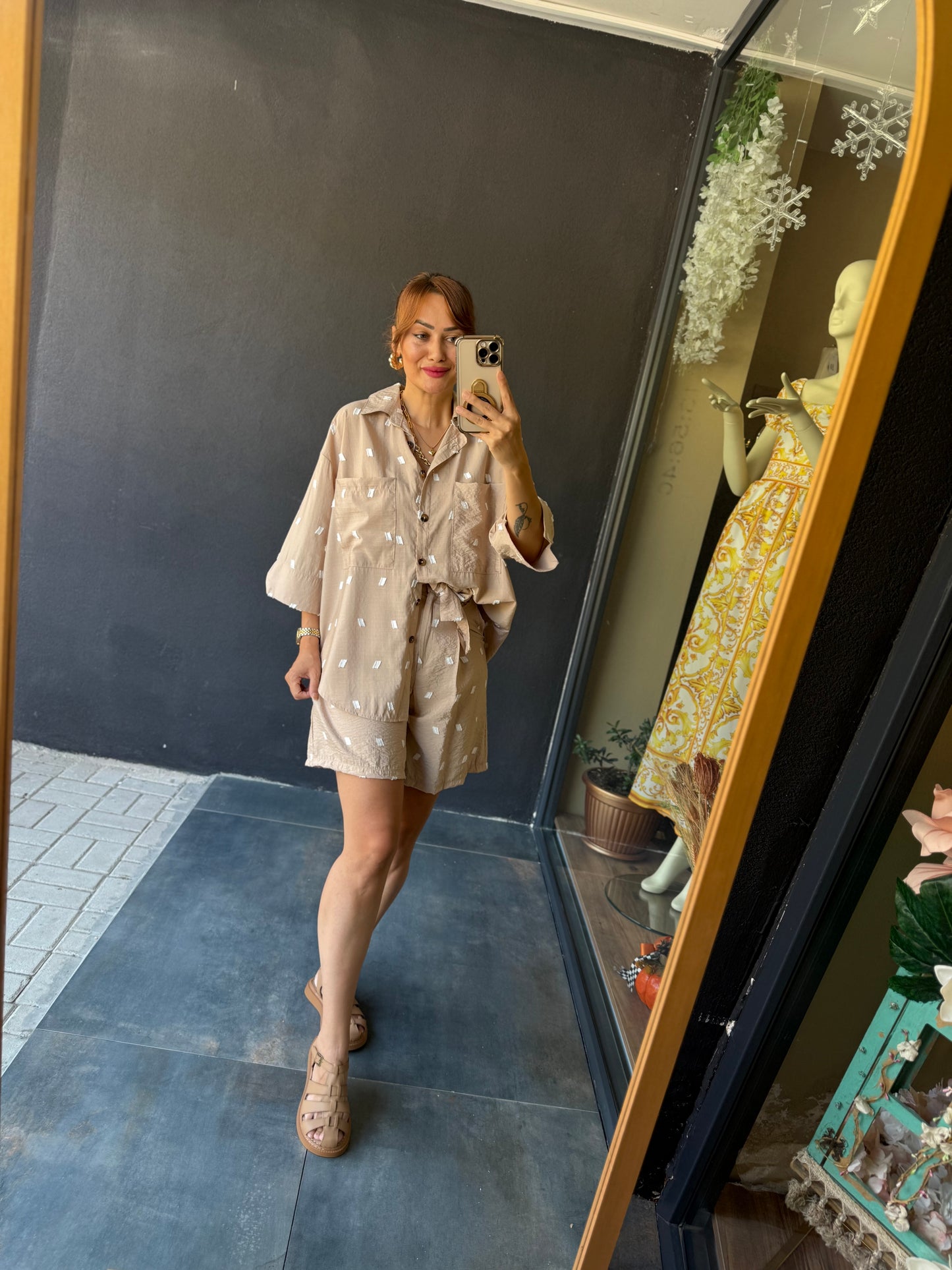 Astra Krem Şort & Gömlek Takım