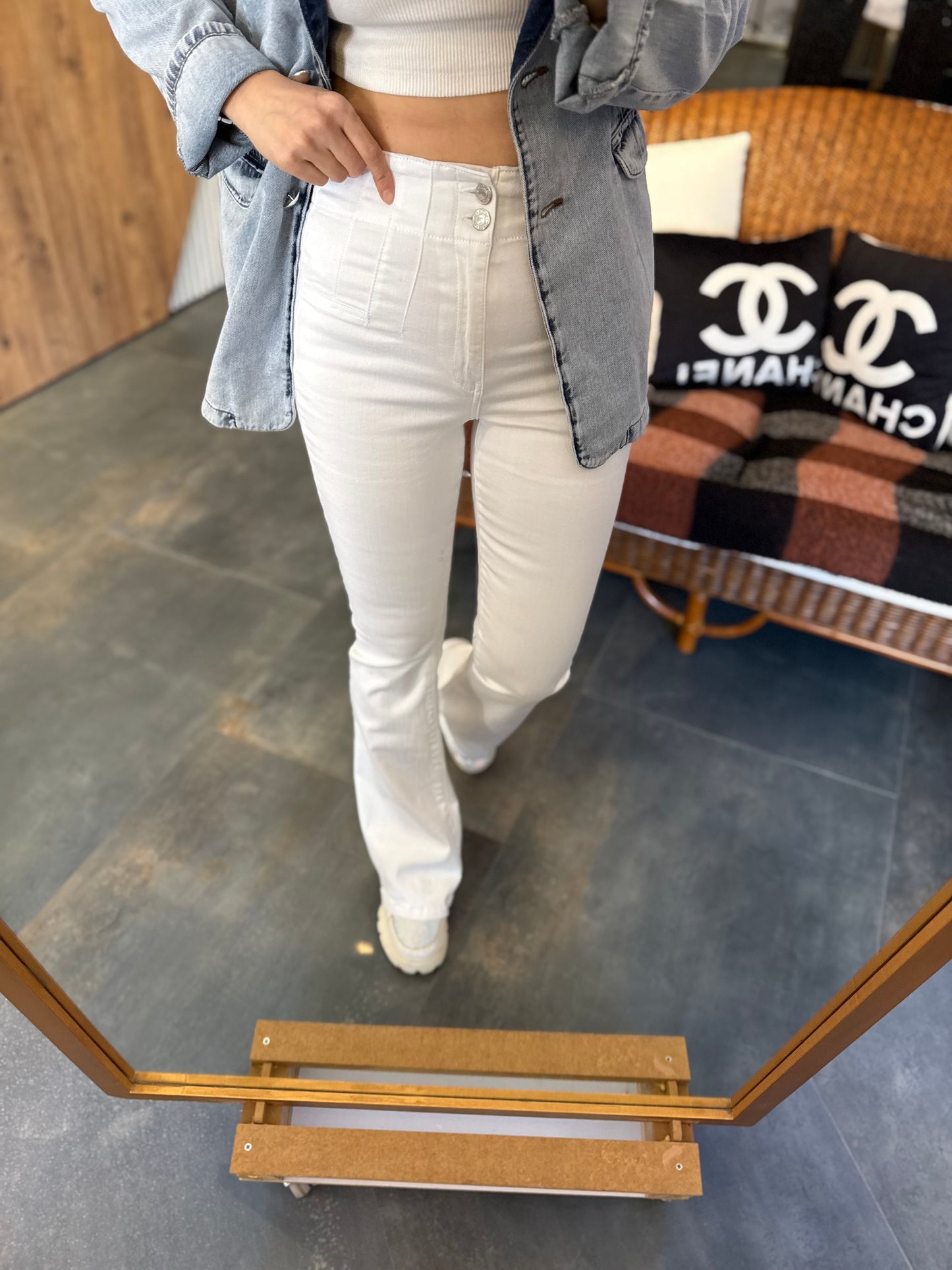 Xlove Beyaz İspanyol Jean