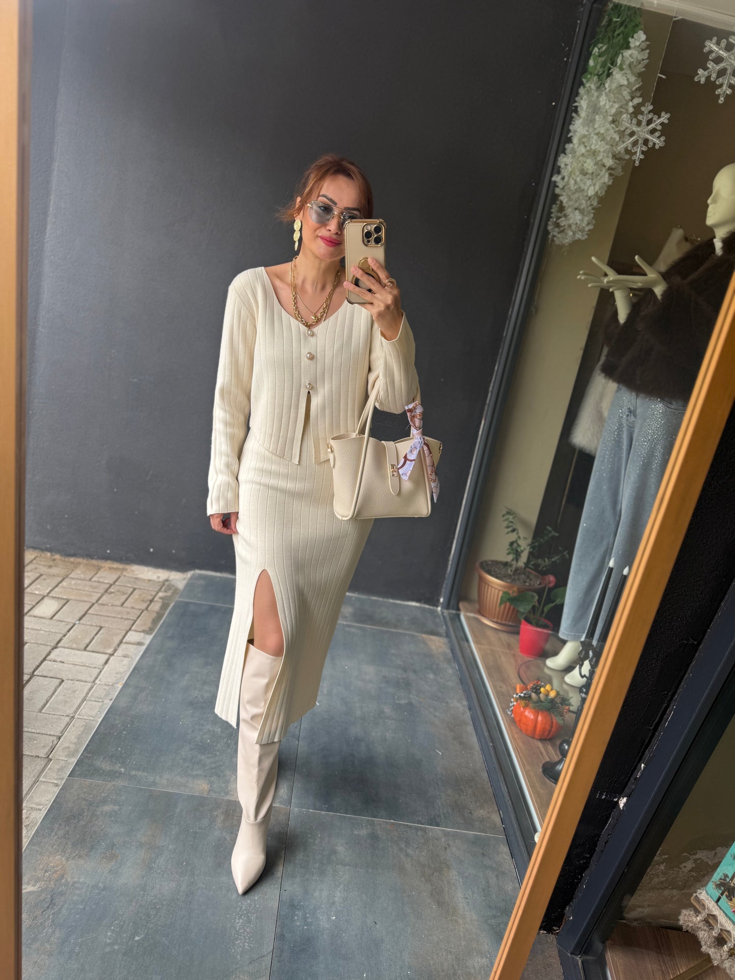 Tria Bej Triko Etek & Bluz Takım