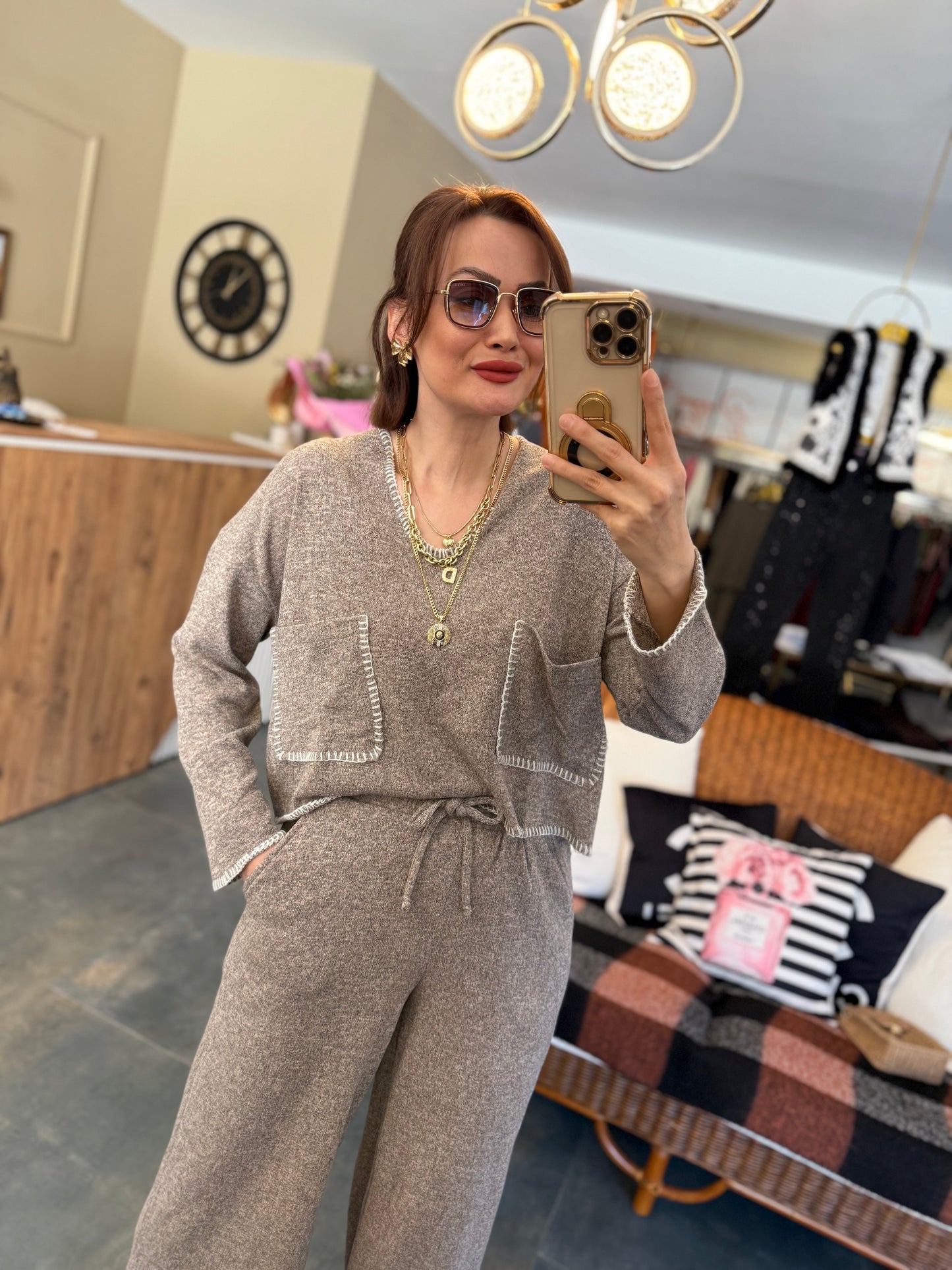 Eleni Yumoş Bej Takım