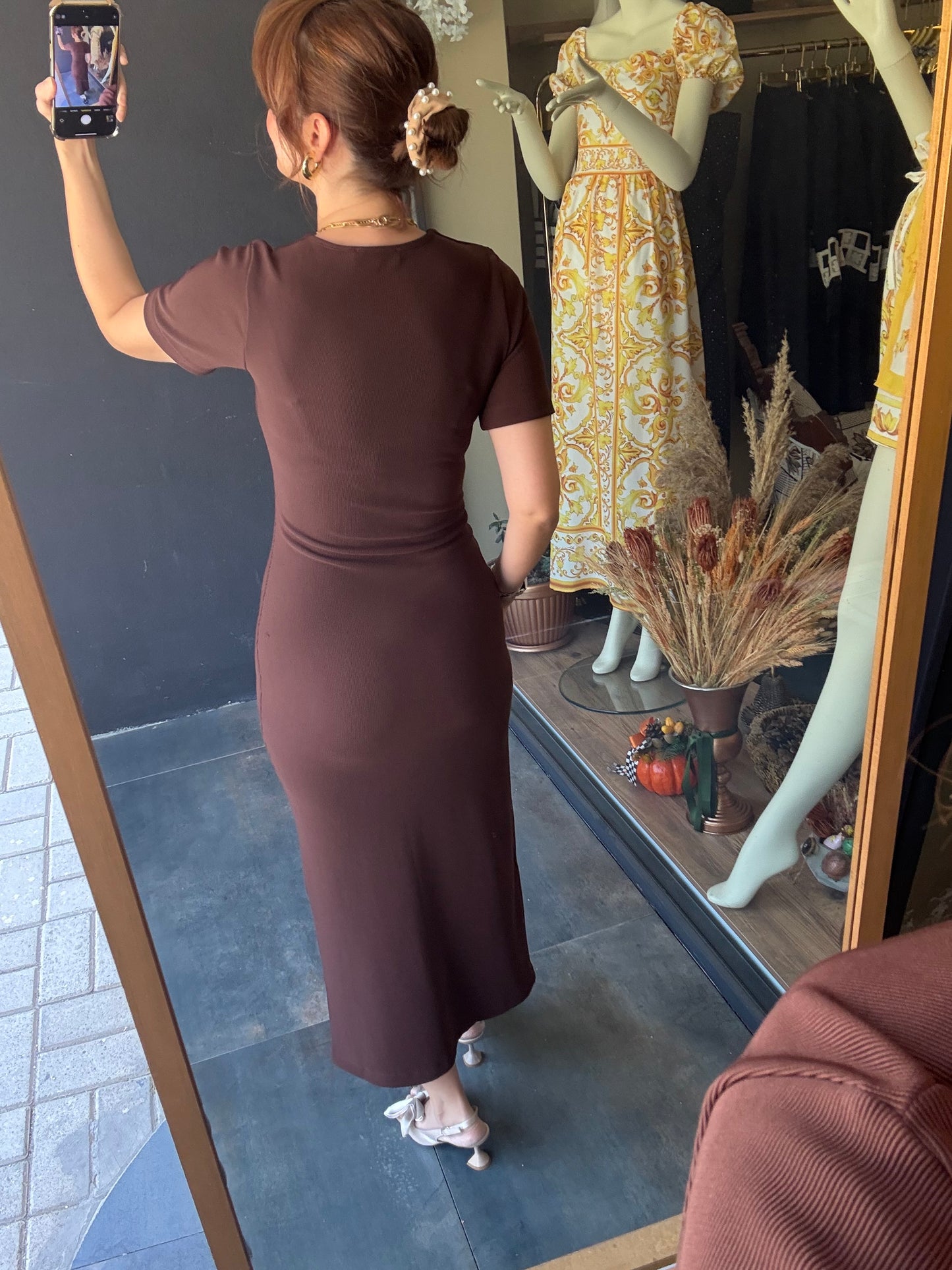 Henna Düğmeli Kısa Kol Kahve Kalem Elbise