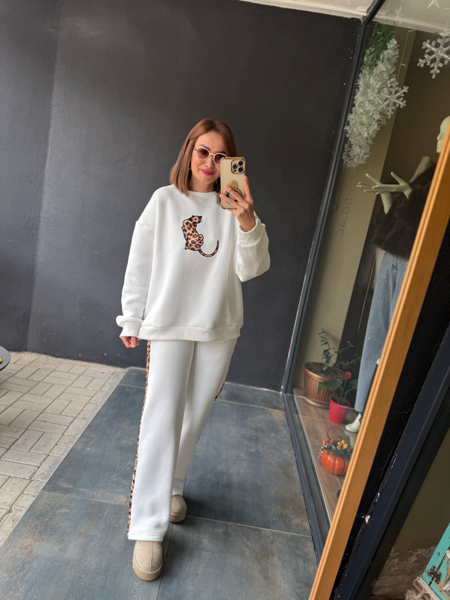 Ladima Beyaz Şardonlu Eşofman Takımı