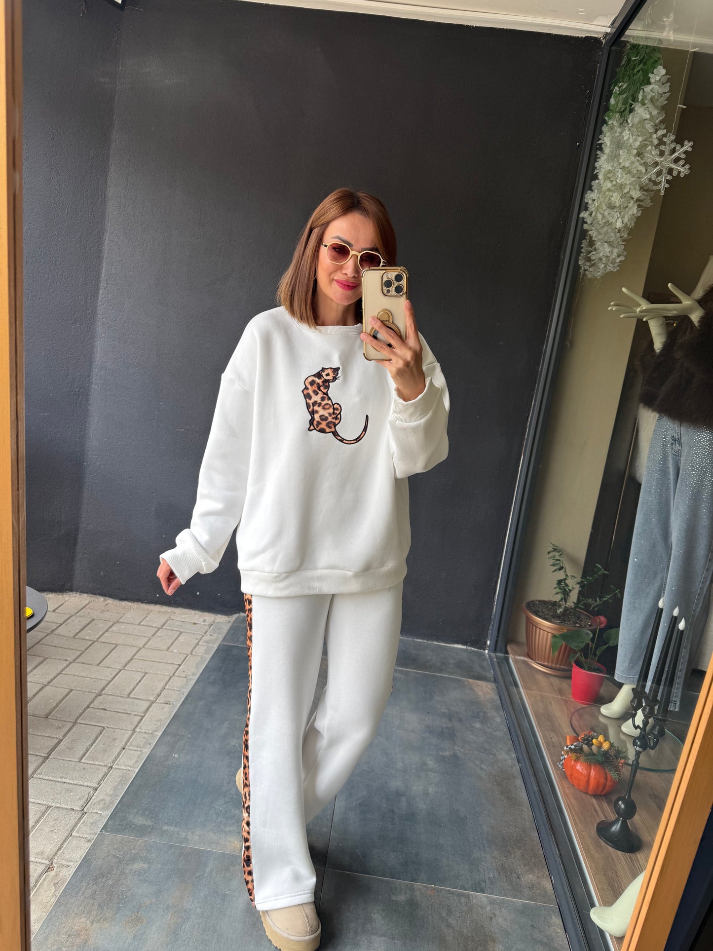 Ladima Beyaz Şardonlu Eşofman Takımı