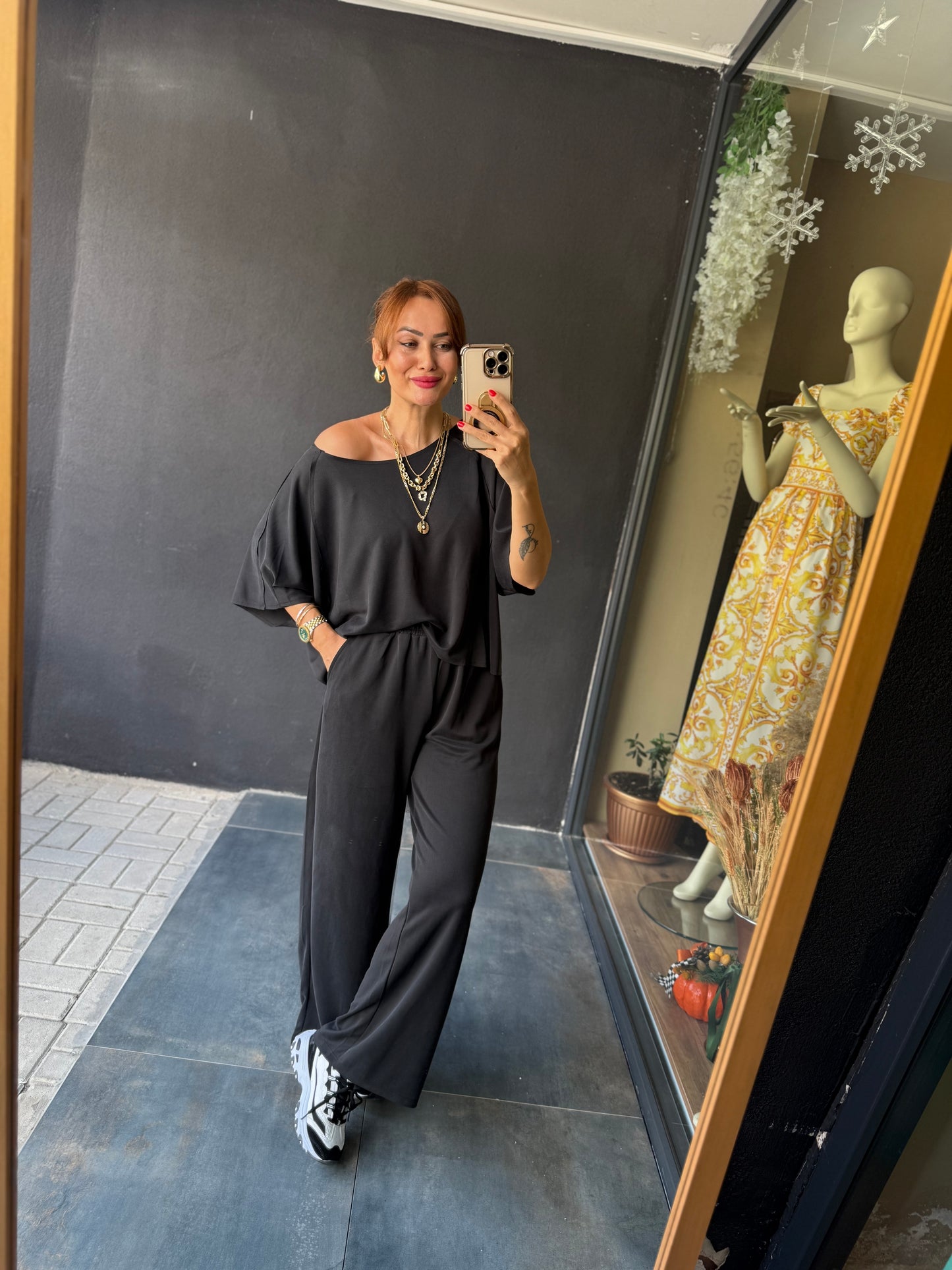 Look Siyah Modal Takım