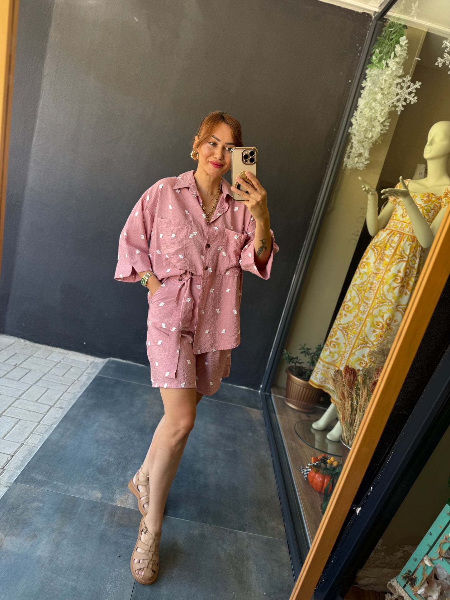 Astra Pembe Şort & Gömlek Takım