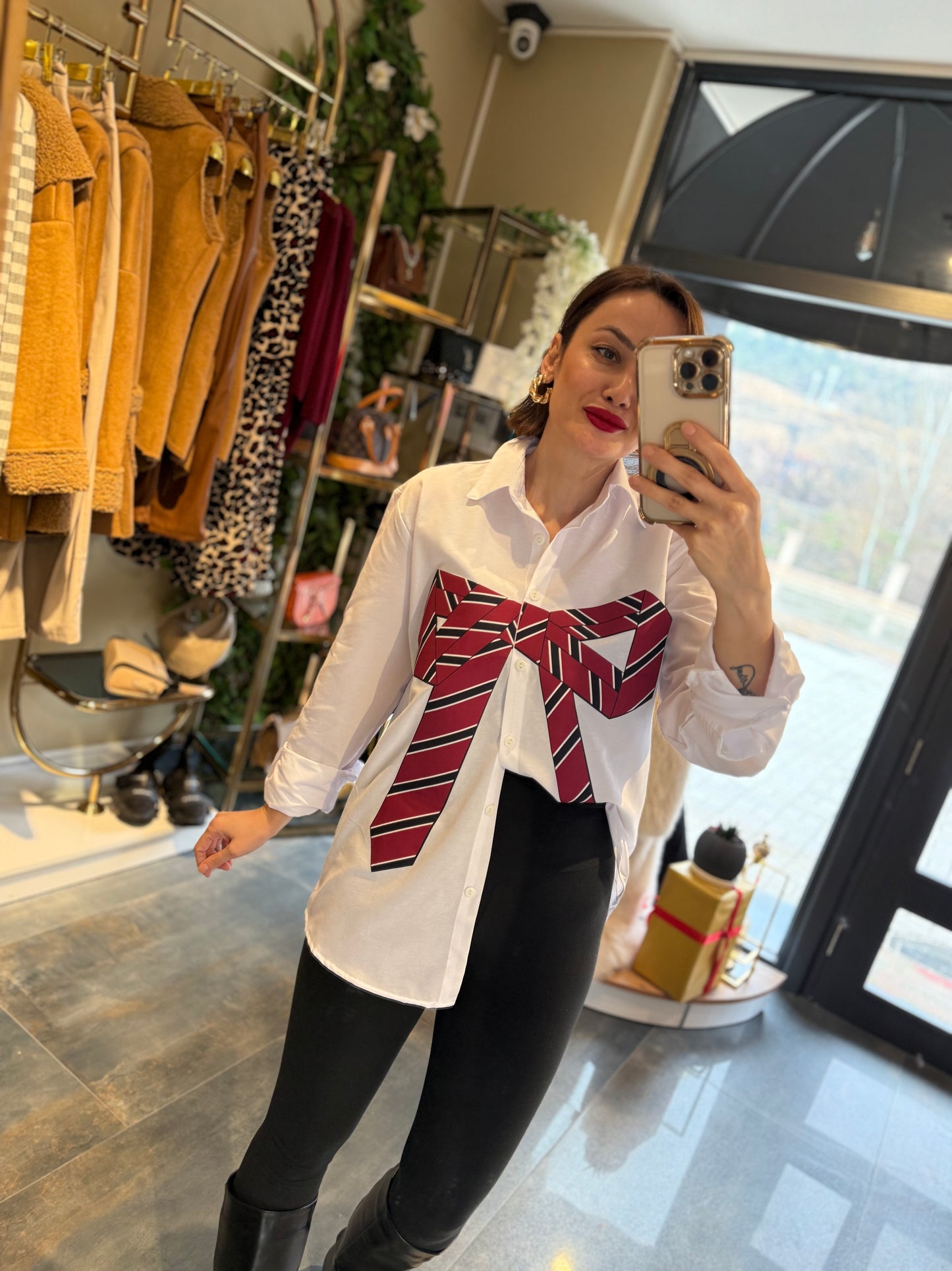 Meky Kurdele Beyaz Gömlek