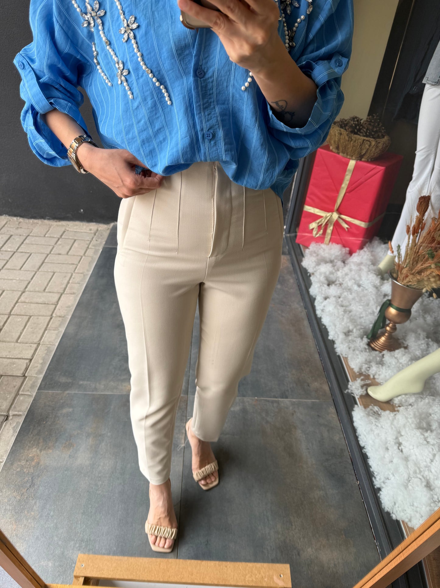 She Taş Pensli Pantolon