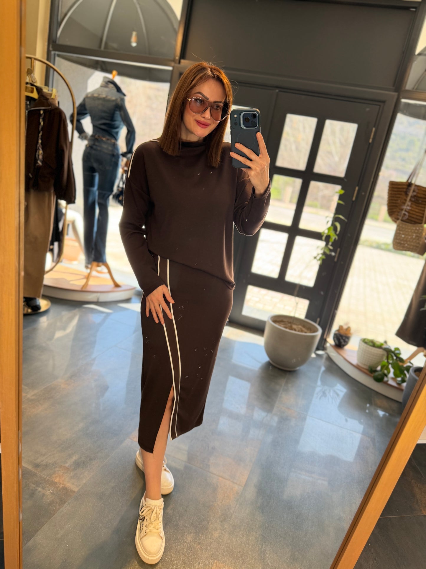 Noche Kahve Beyaz Şeritli Modal Takım