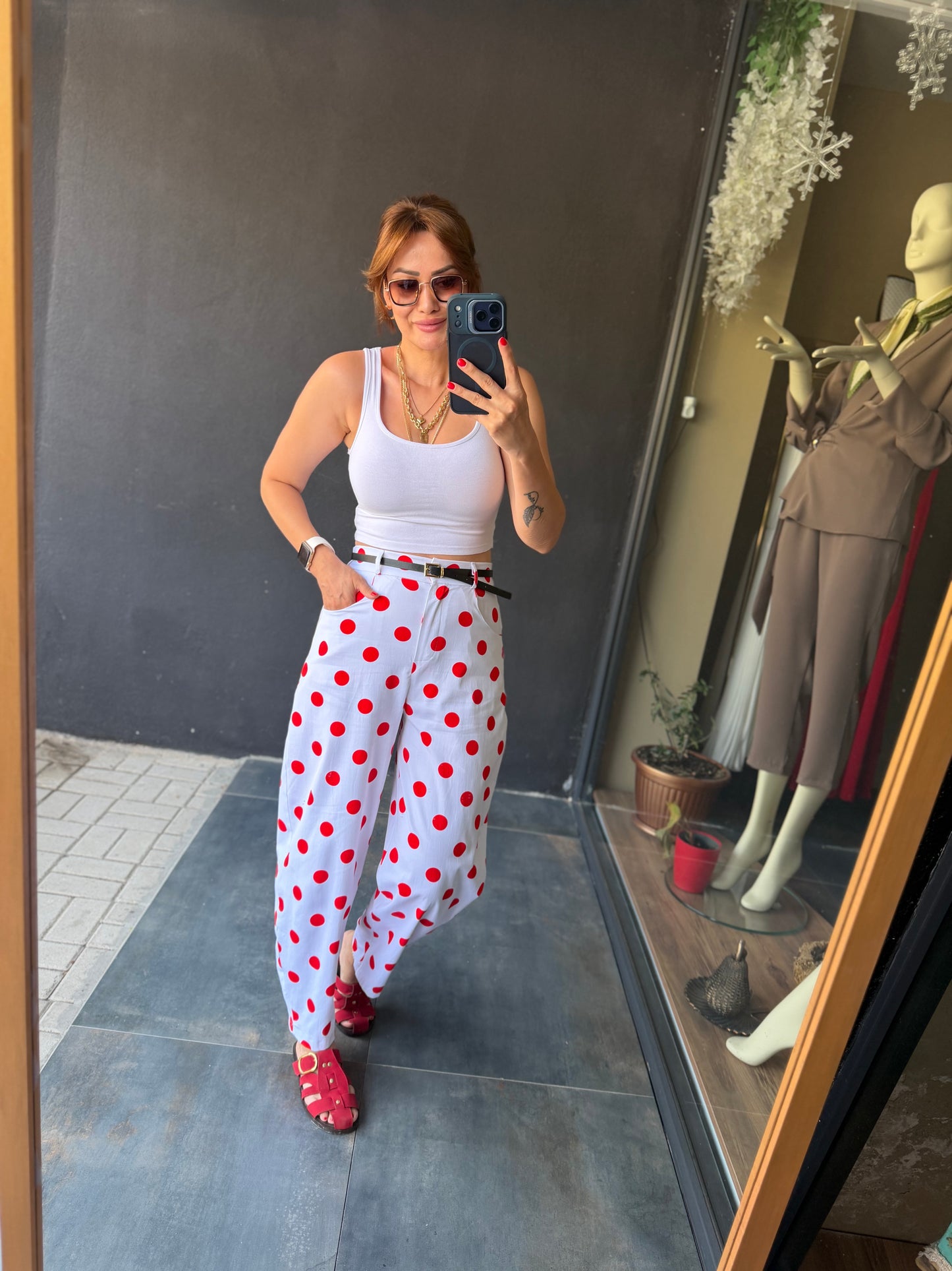 Puantiyeli Kırmızı Baggy Pantolon