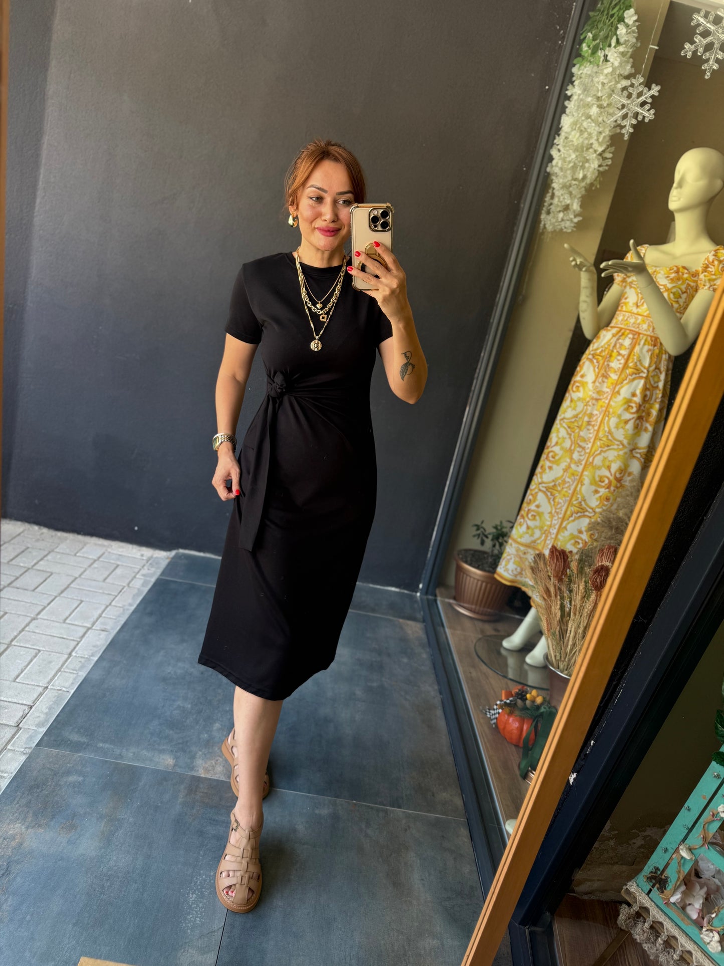 Fragman Modal Siyah Kuşaklı Elbise