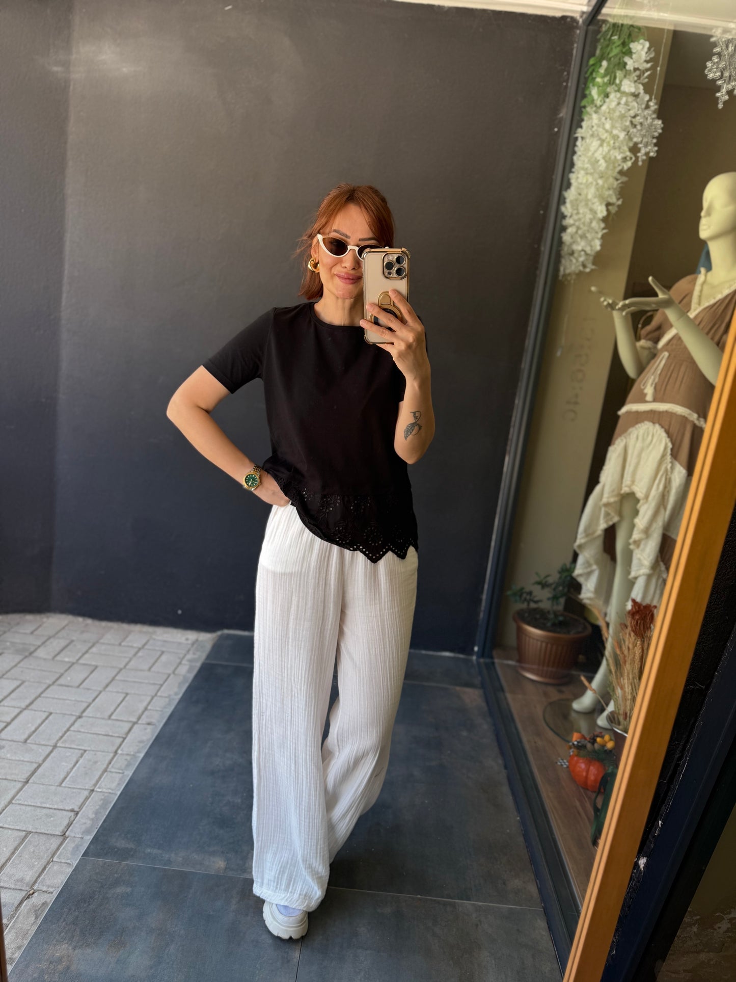 Bısou Black T-Shirt