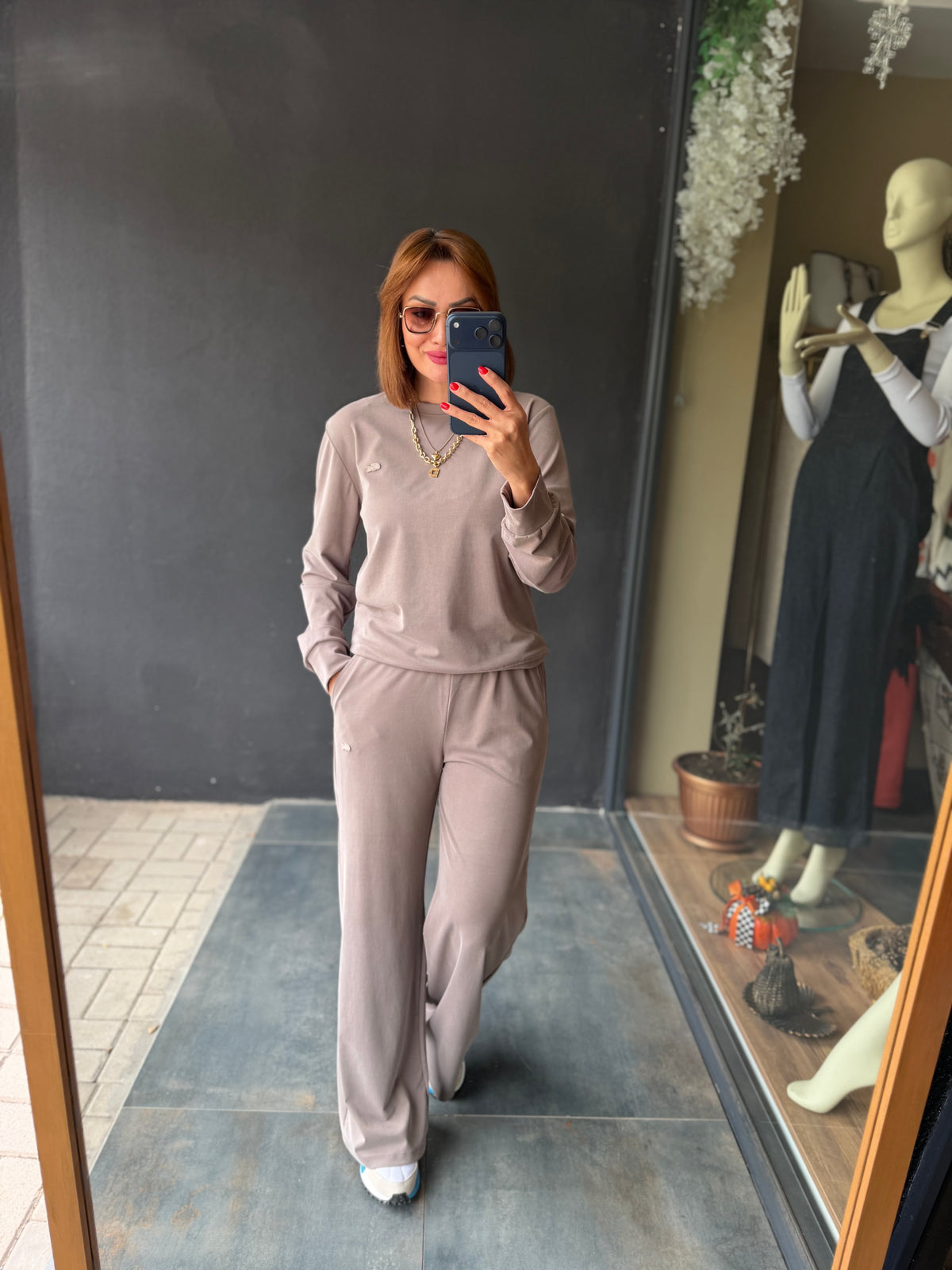 Mavella Taş Modal Takım
