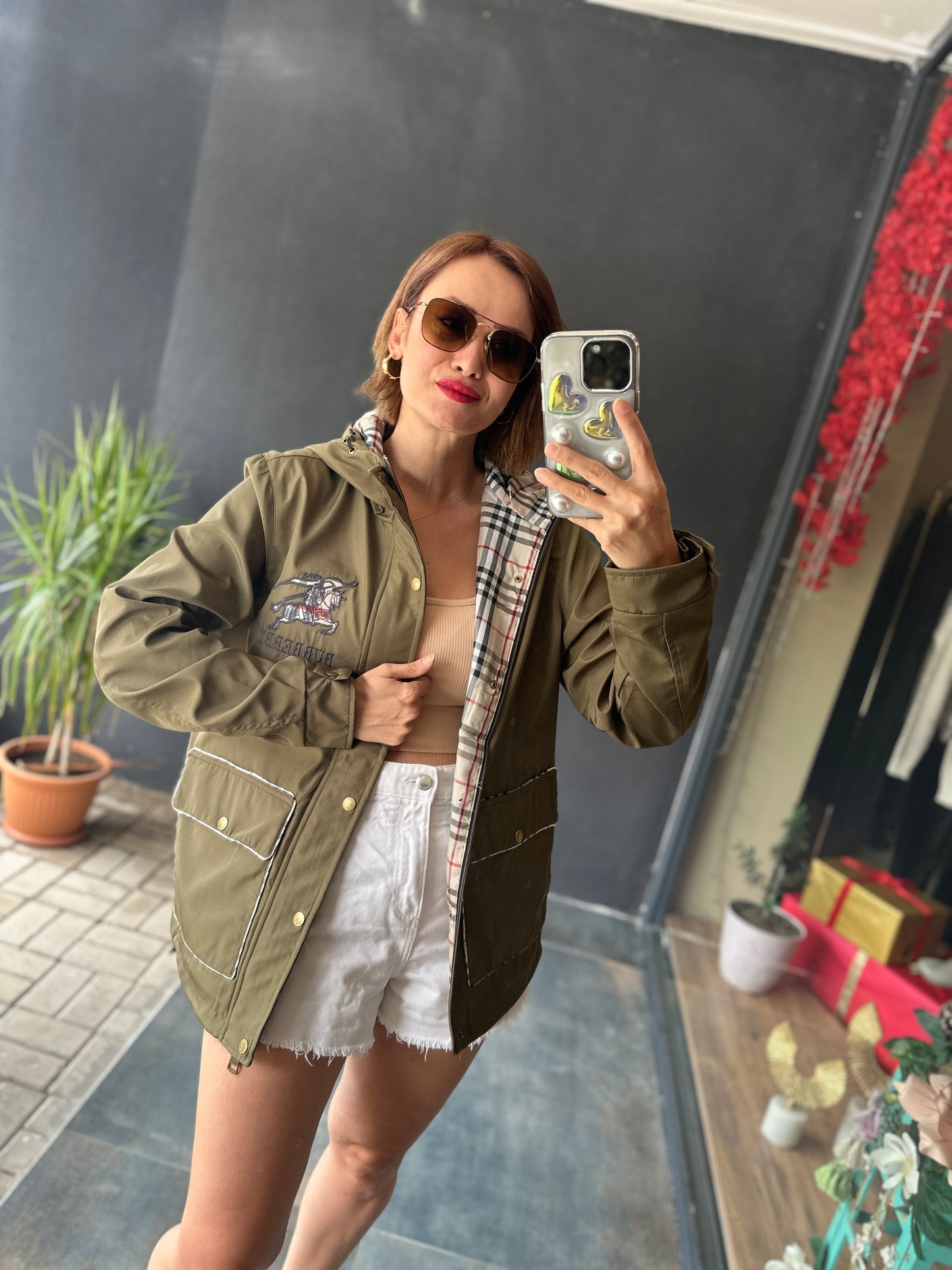 Ayh Haki Mevsimlik Trenchcoat