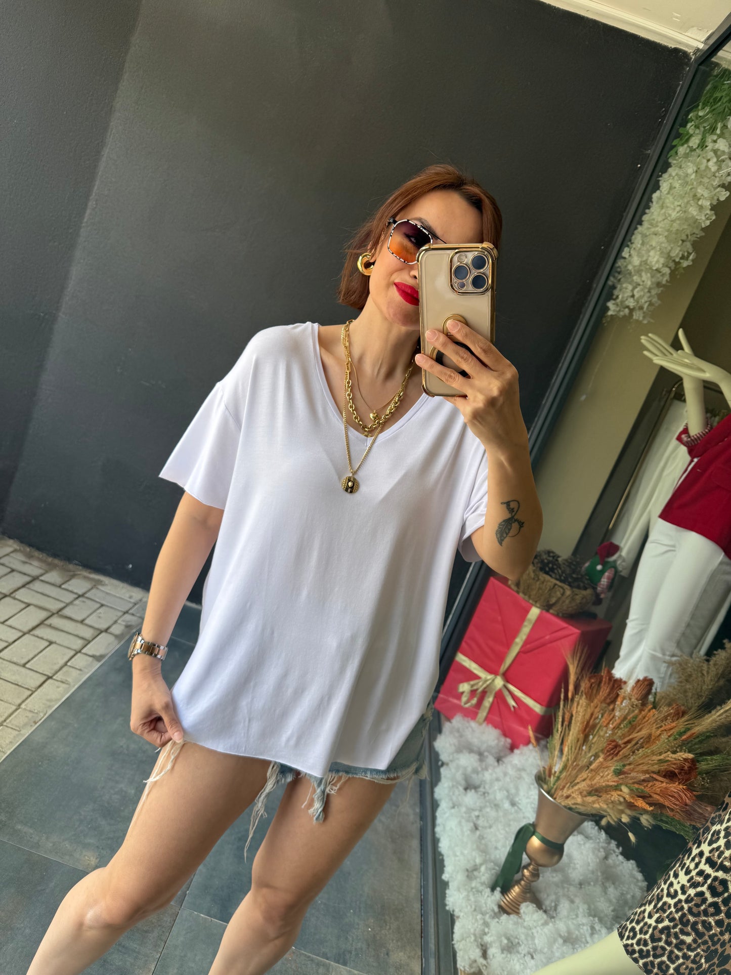 The Secret Beyaz Yuvarlak Yaka Basic