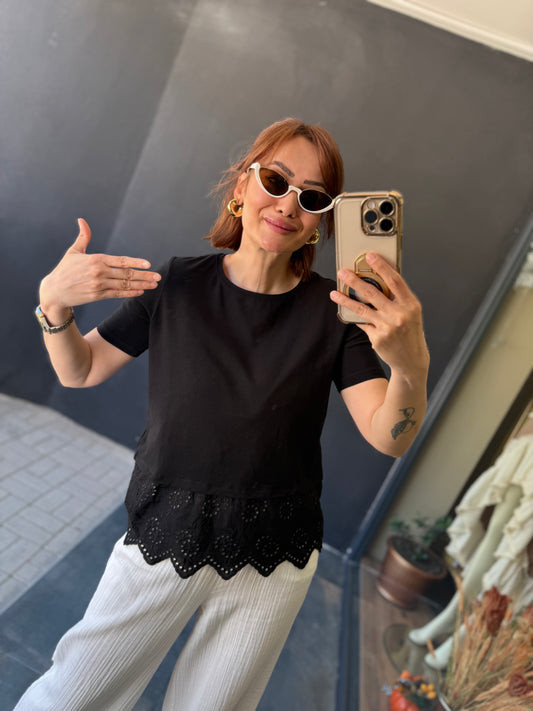 Bısou Black T-Shirt