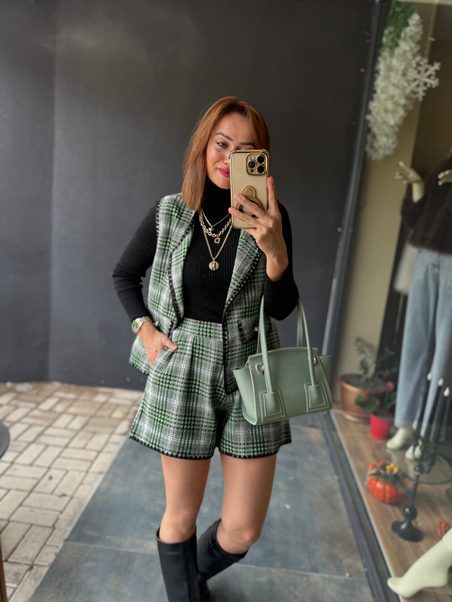 Dumra Yeşil Tuvid Yelek & Şort Takım