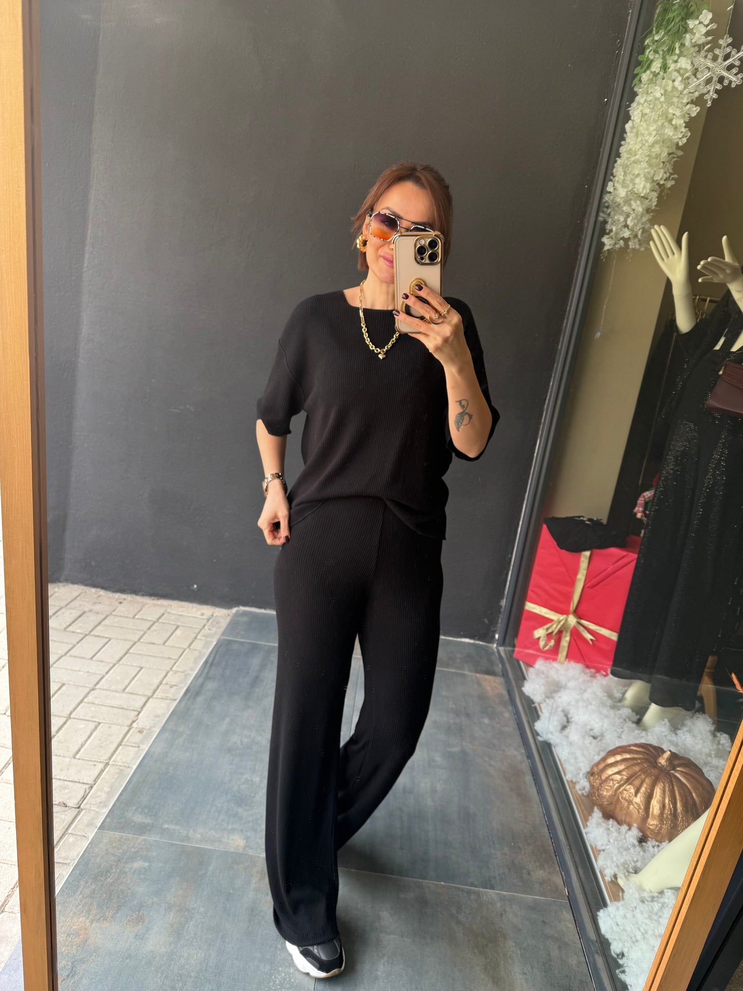 The Secret Siyah Fitilli Takım