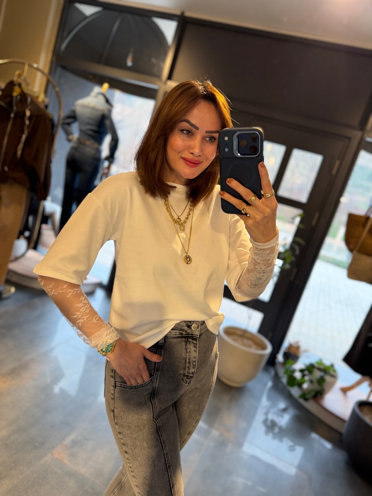 Dantel Kol Tasarımlı Bluz