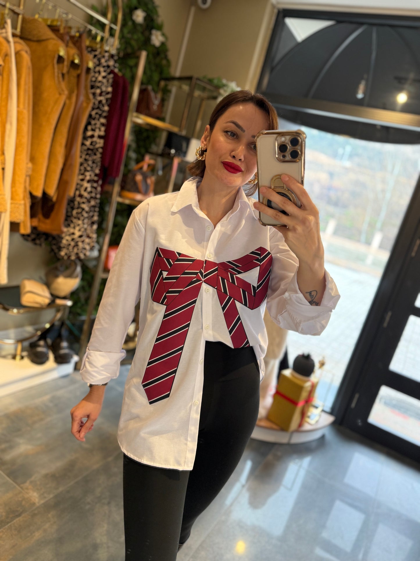 Meky Kurdele Beyaz Gömlek