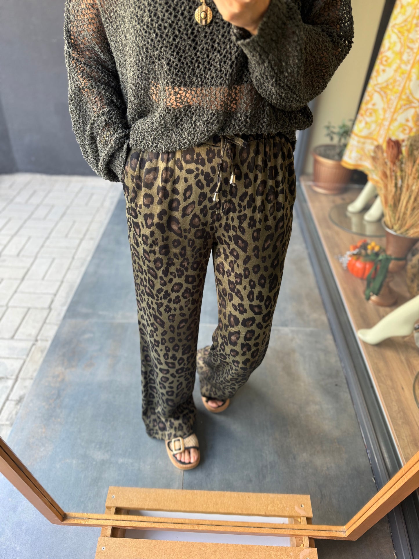 Virna Haki Leopar Pantolon