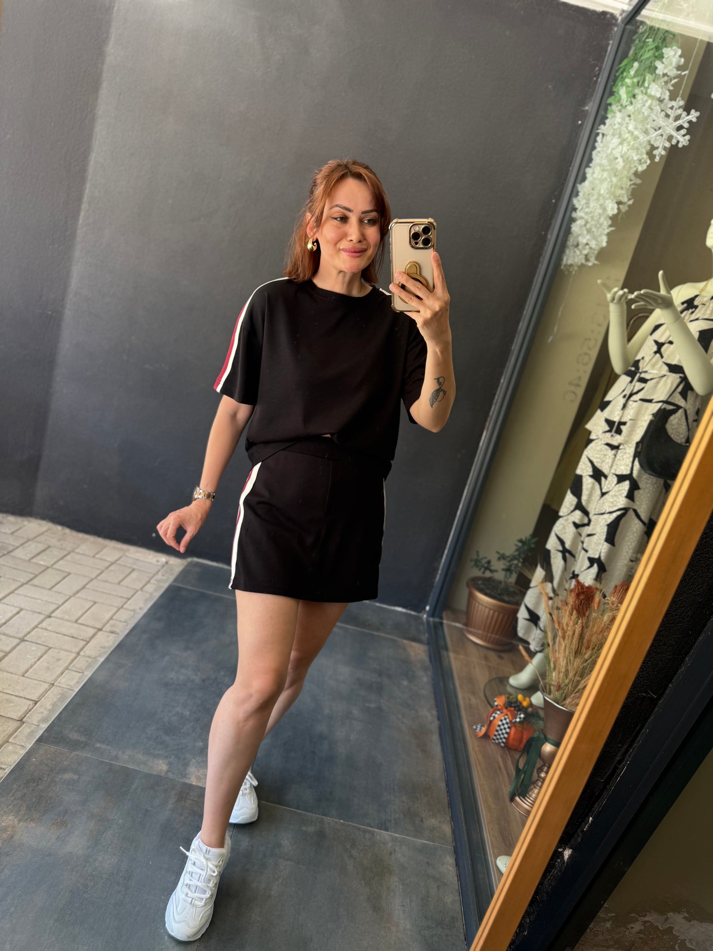 Ophira Siyah Etek&Şort Takım