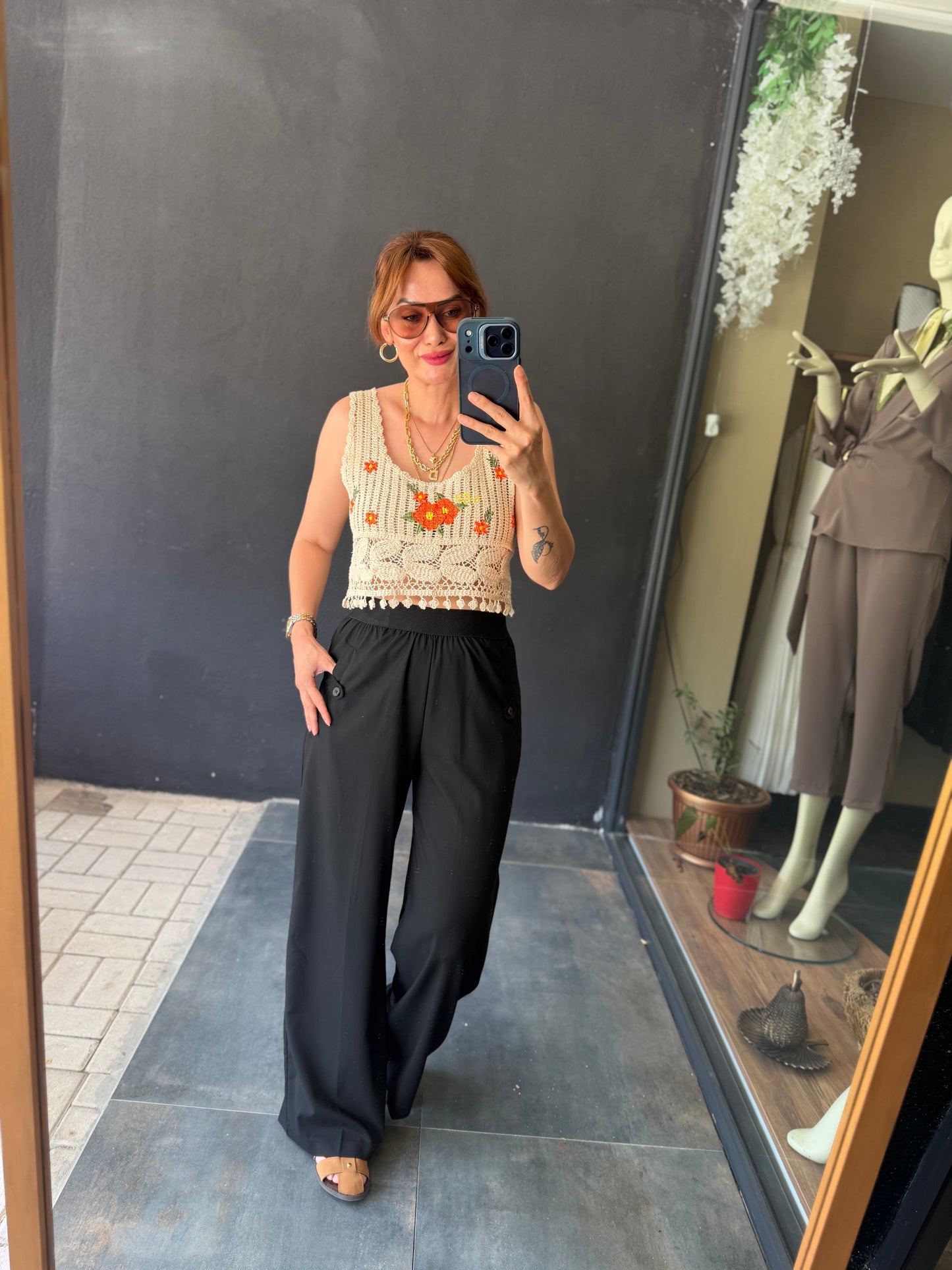 Siyah Palazzo Ve Etnik Bluz Kombin