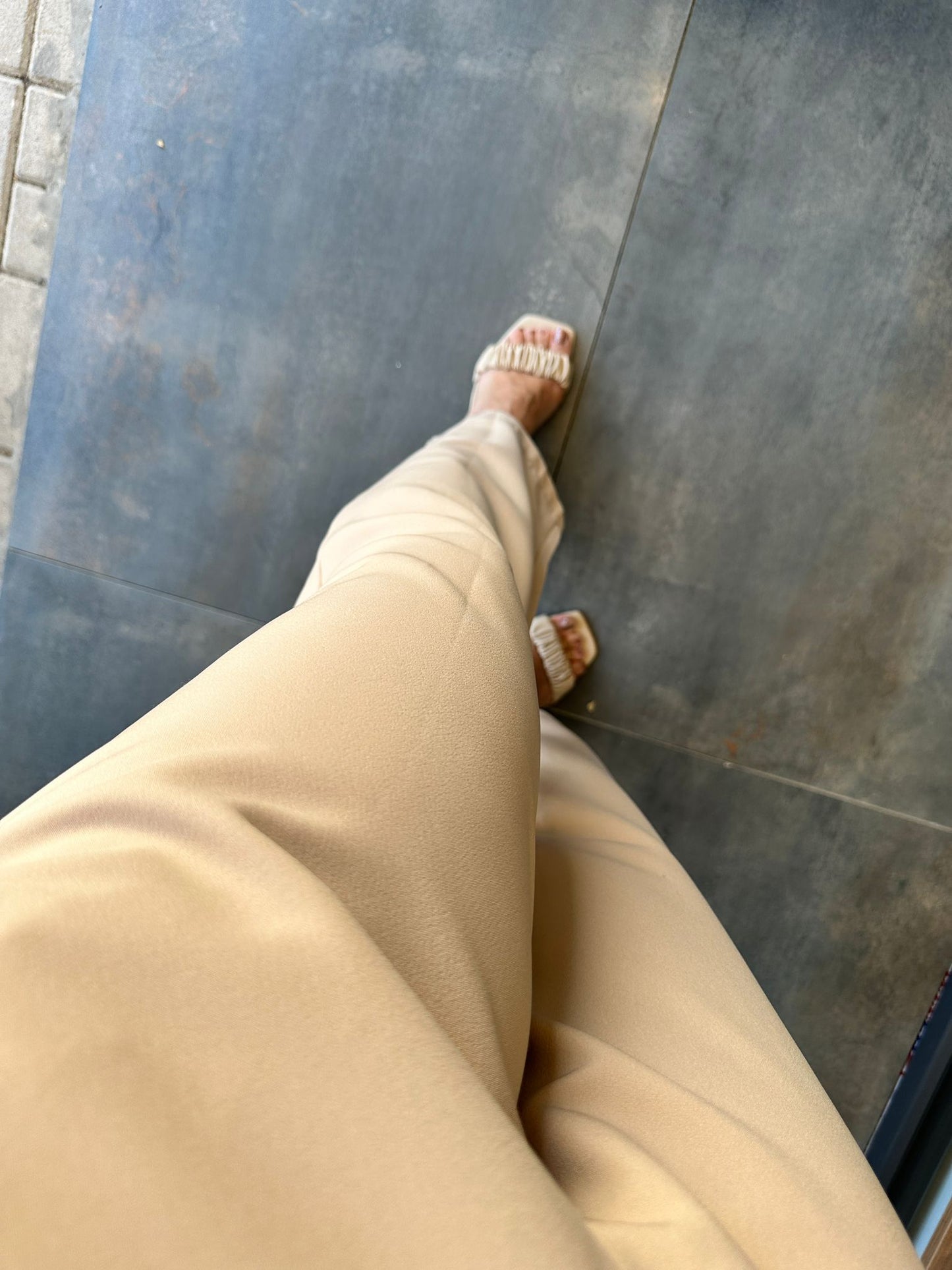 Deci Toprak Krep Düğmeli Tulum