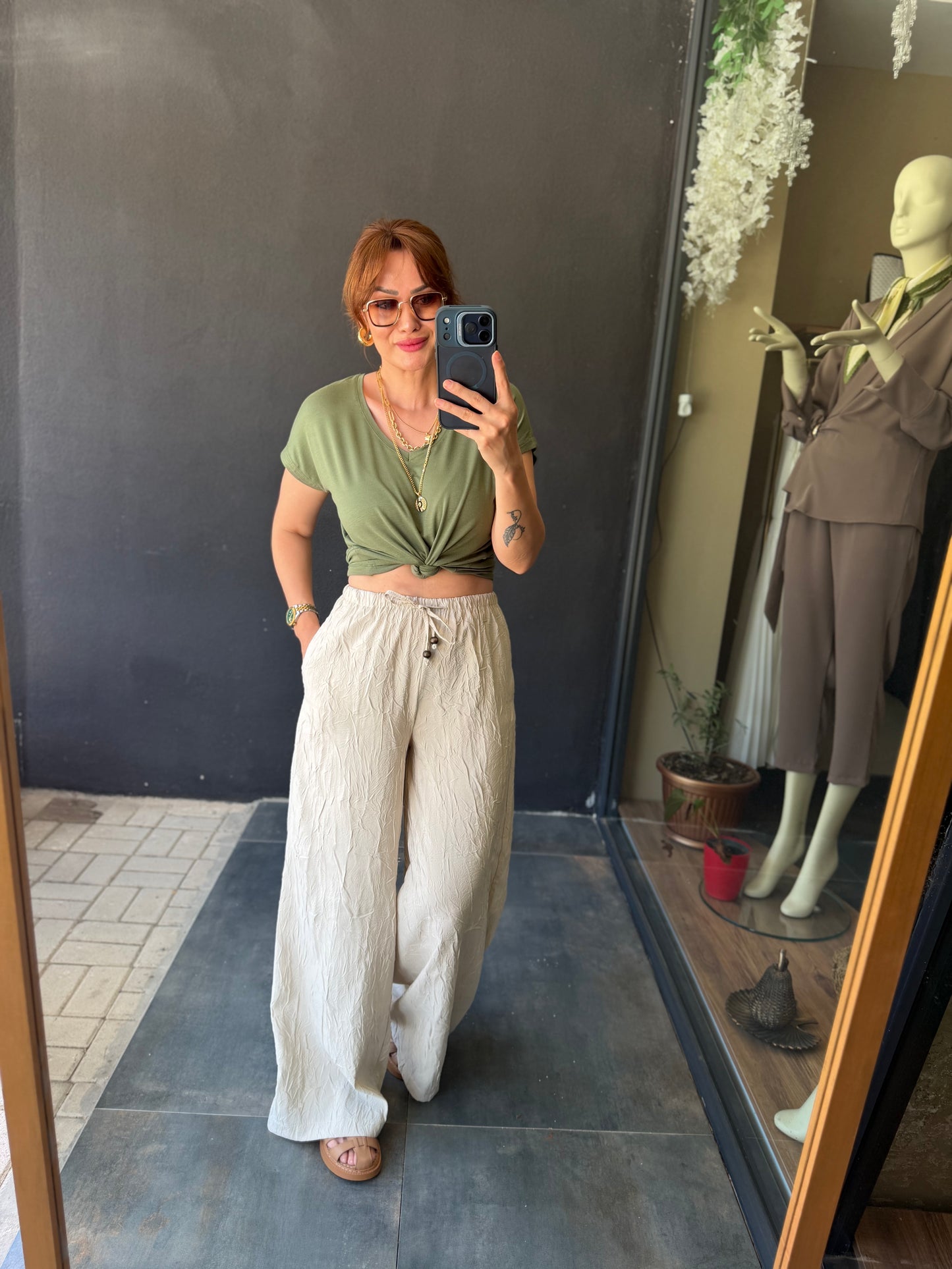 Gri Palazzo Pantolon & T-shirt Kombin