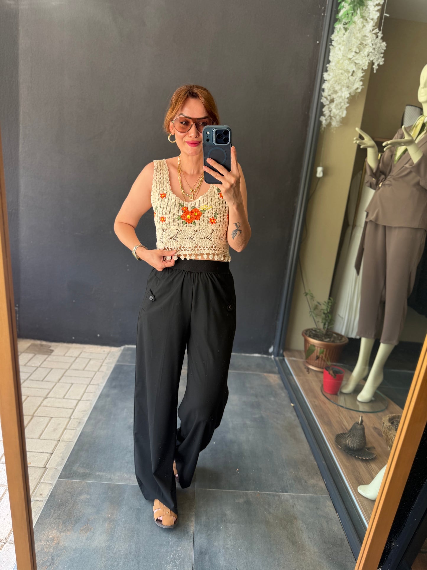 Siyah Palazzo Ve Etnik Bluz Kombin