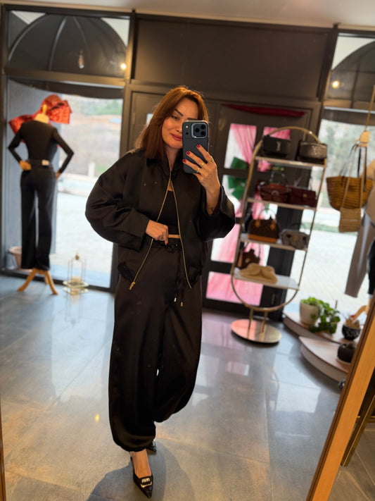 Norman Siyah Saten Takım