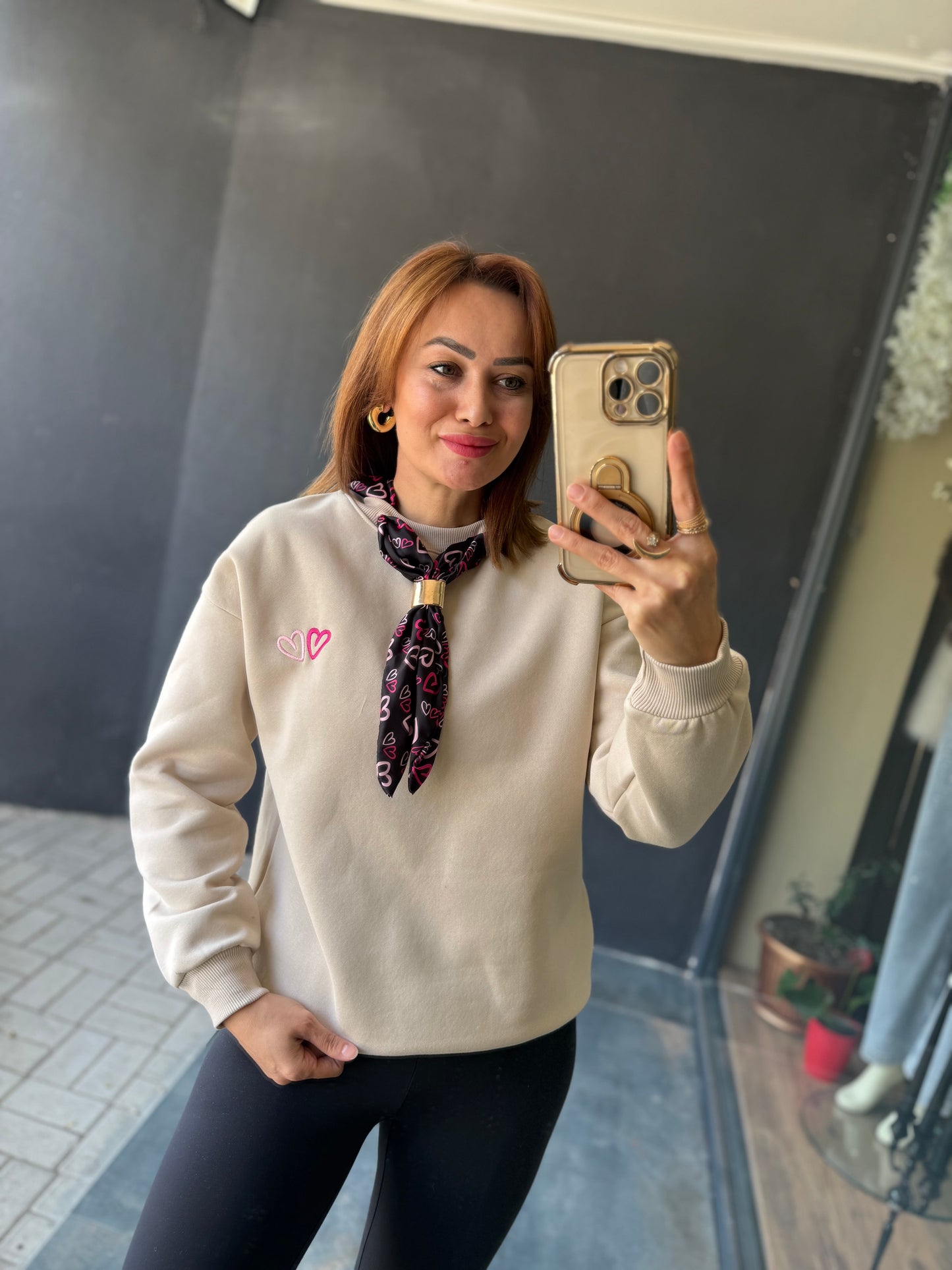 Boho Bej Aksesuar Detaylı Sweat
