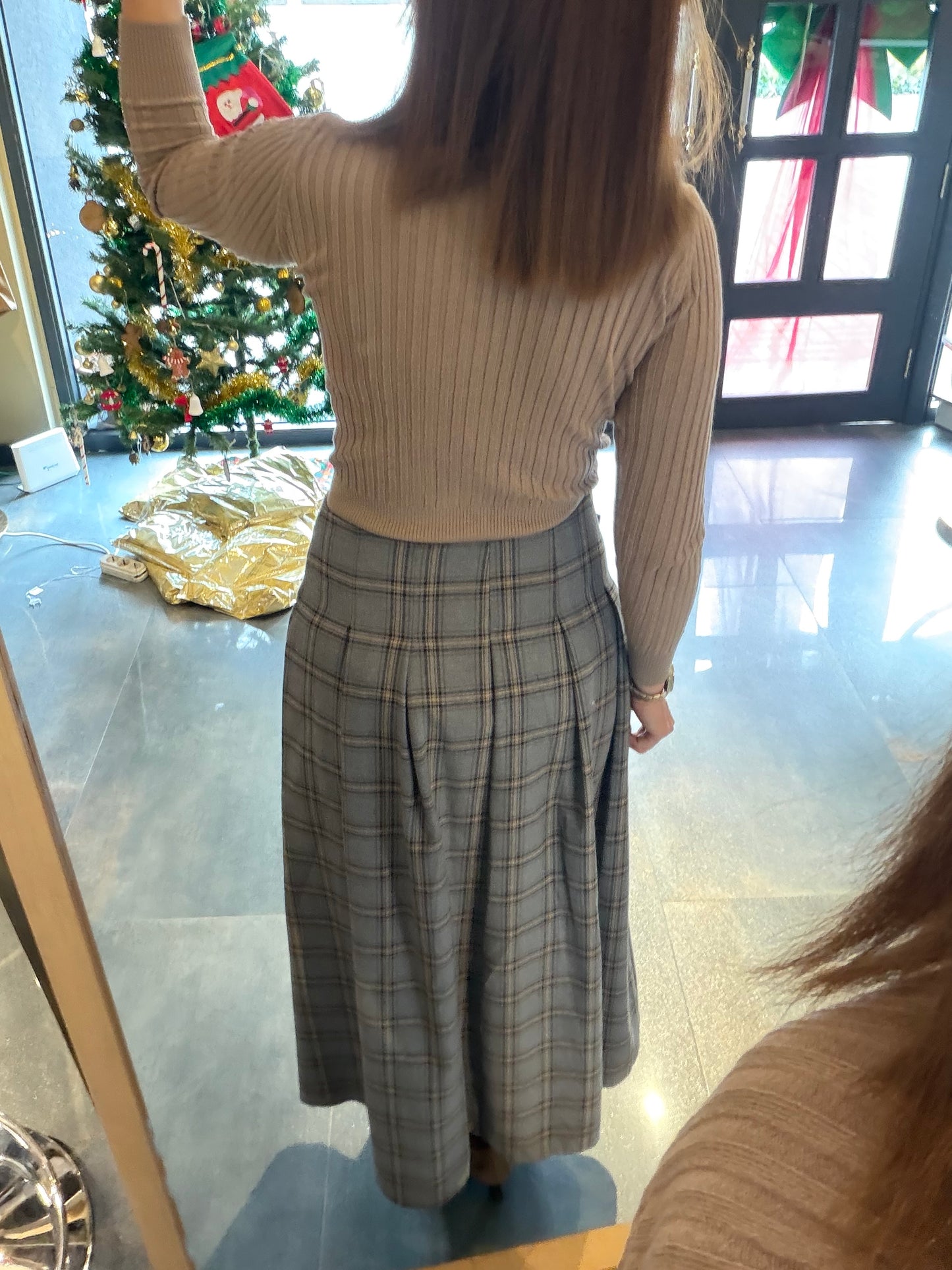 Cream Ekose Yırtmaçlı Etek