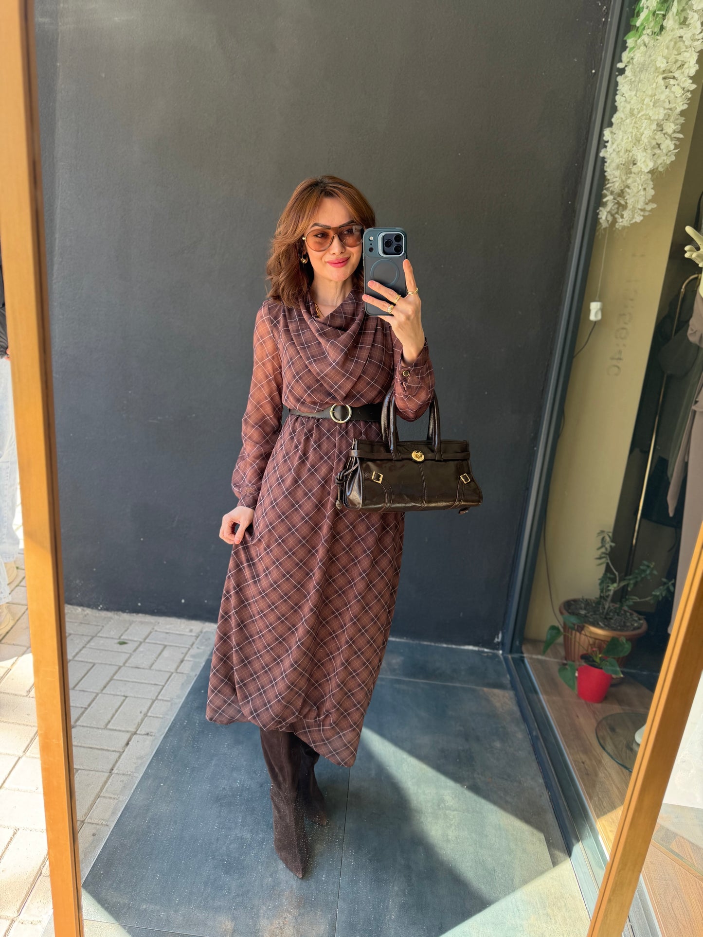 Capo Kemerli Kahve Şifon Elbise