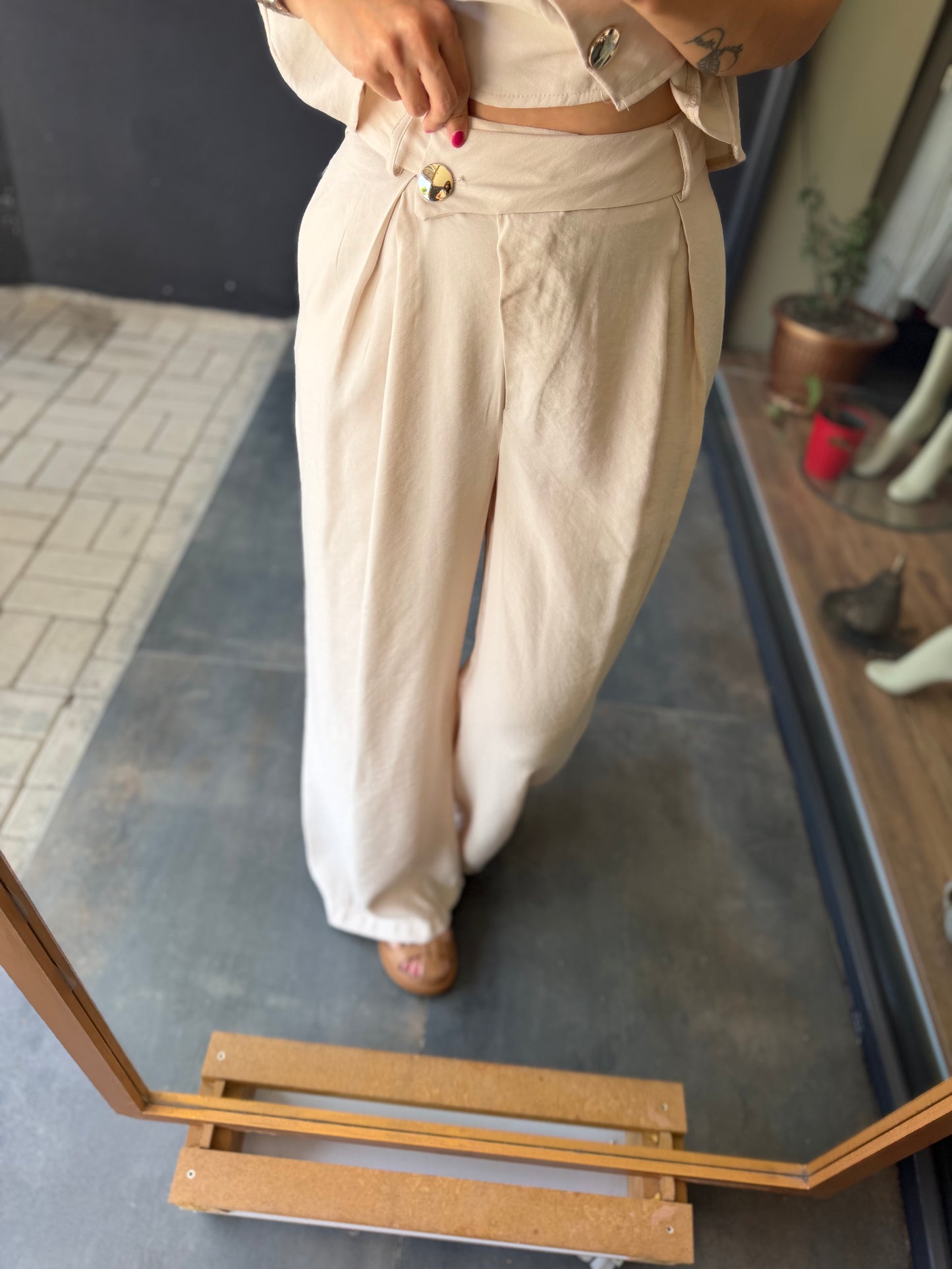 Bej Bol Paça Pantolonlu Premium Takım