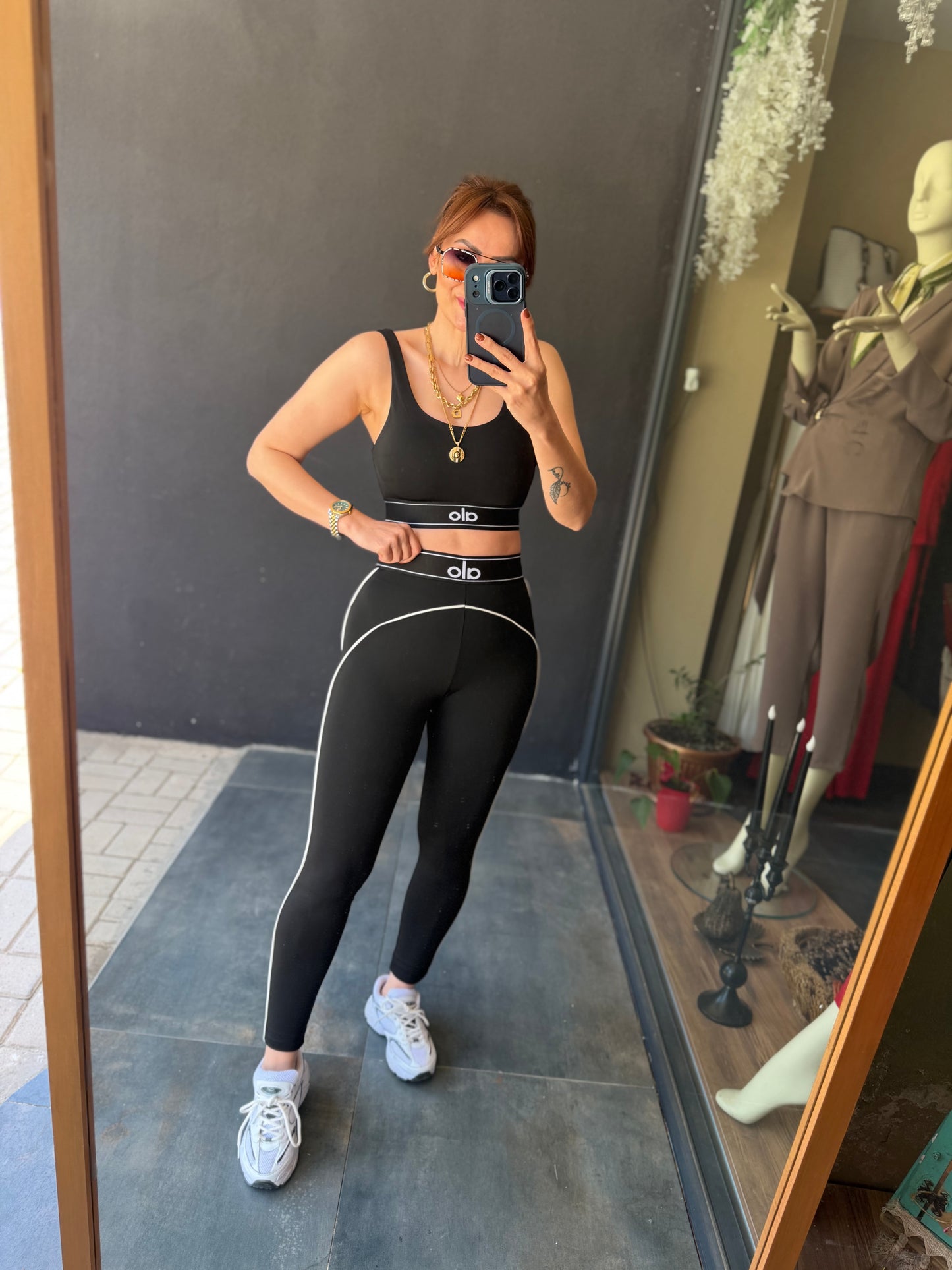 Ronali Siyah Tayt & Crop Takım