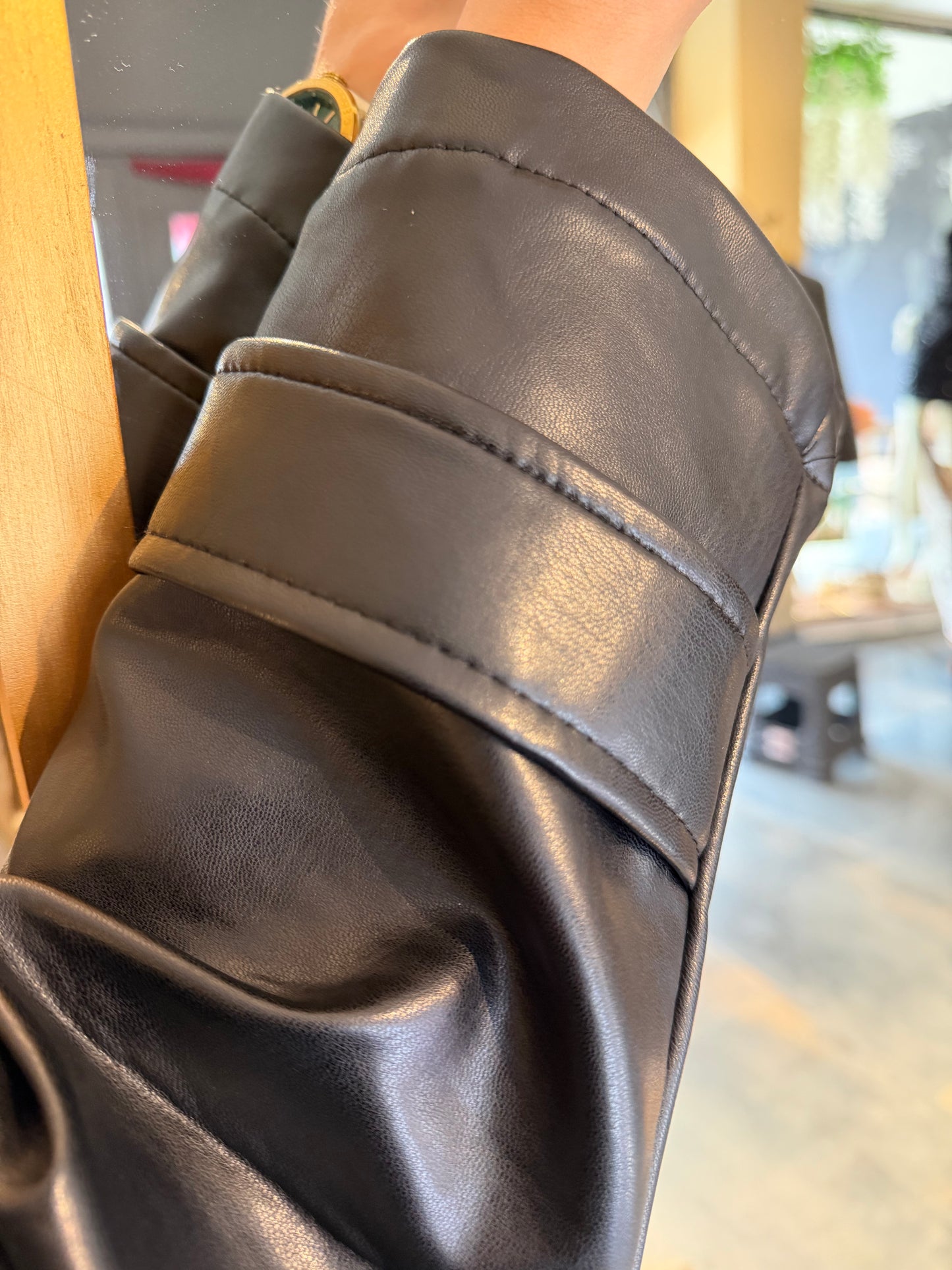 Glam Siyah Deri Trench