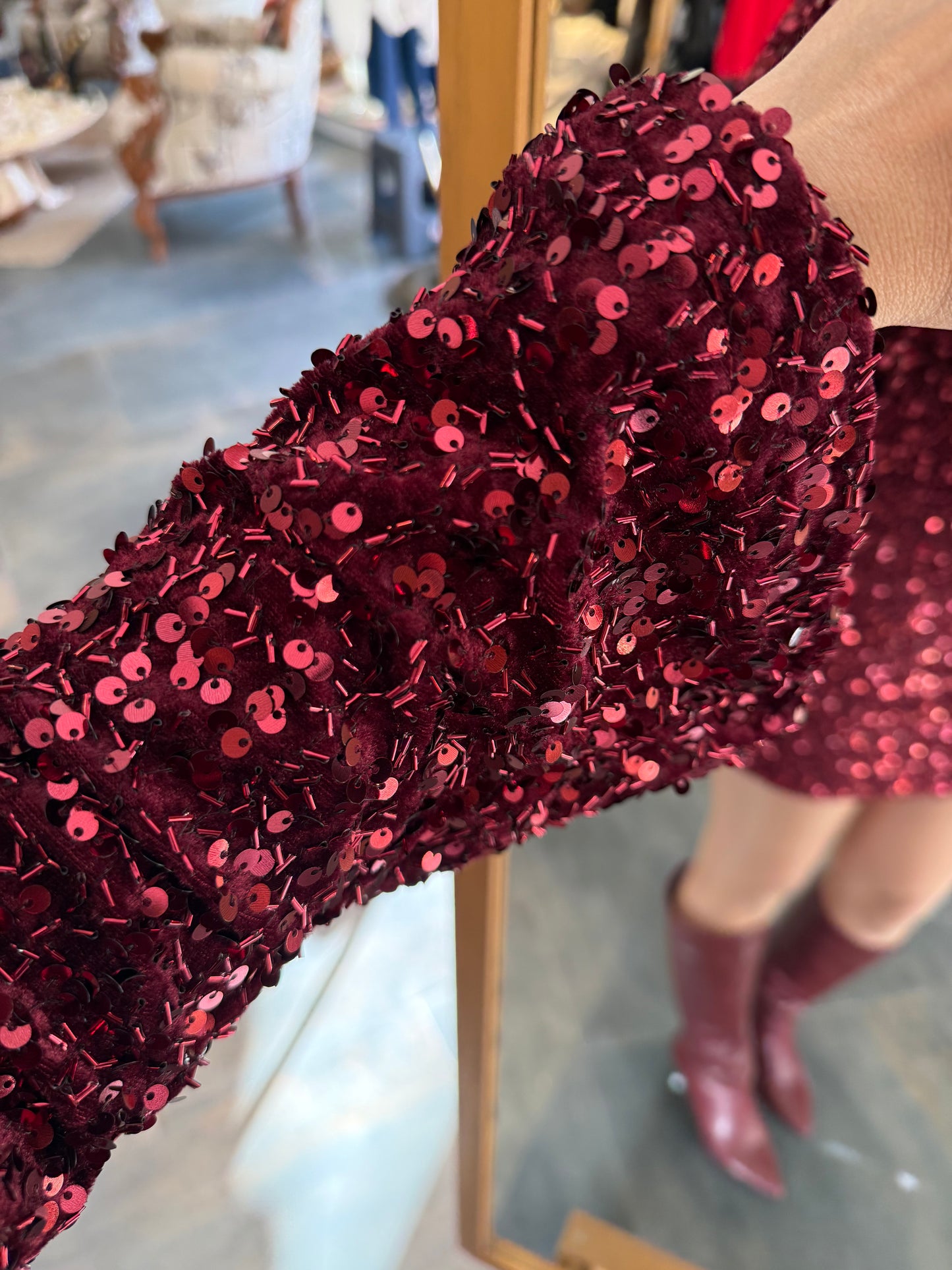 Nira İspanyol Kol Pullu Bordo Elbise