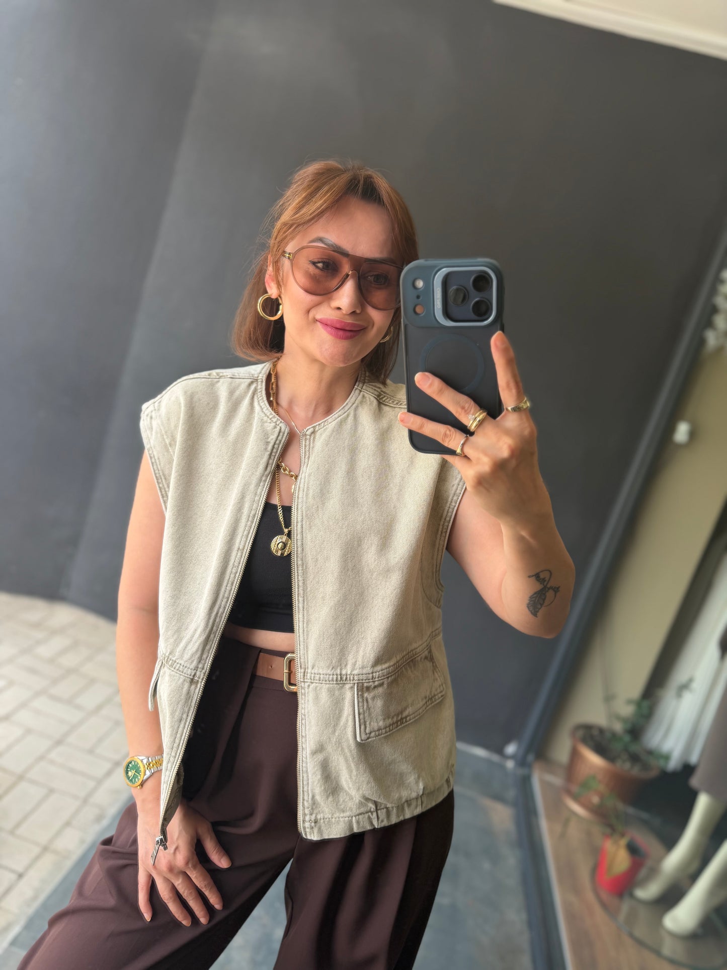 Taş Rengi Oversize Cepli Kadın Yelek