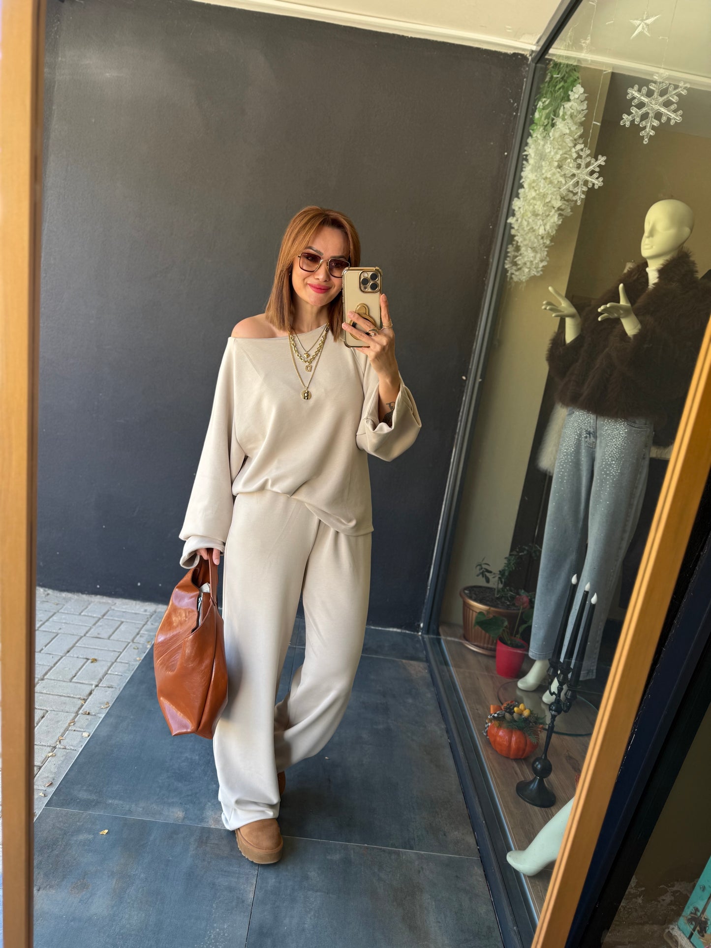 Ceka Bej Modal Takım