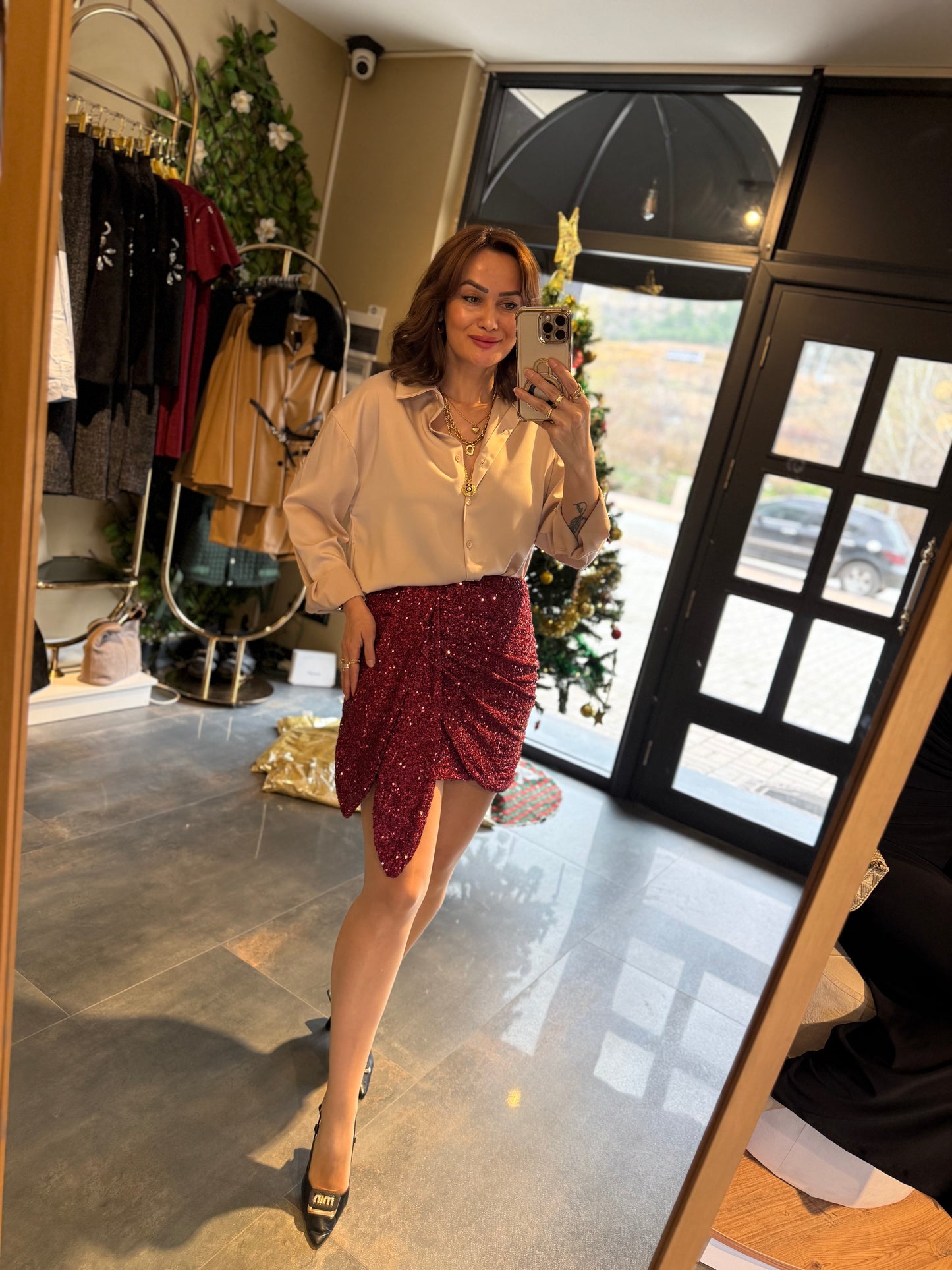 Nira Bordo Pullu Etek