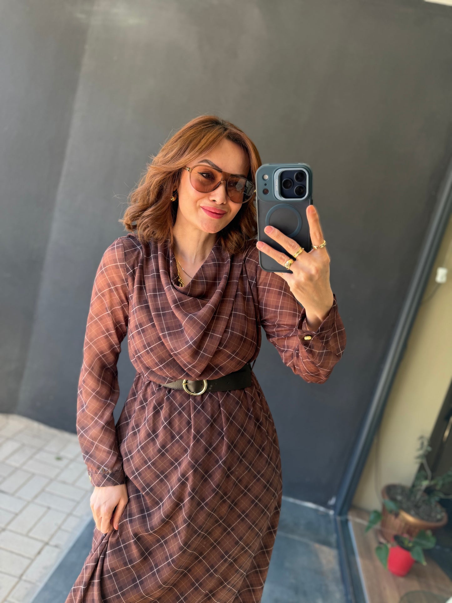 Capo Kemerli Kahve Şifon Elbise